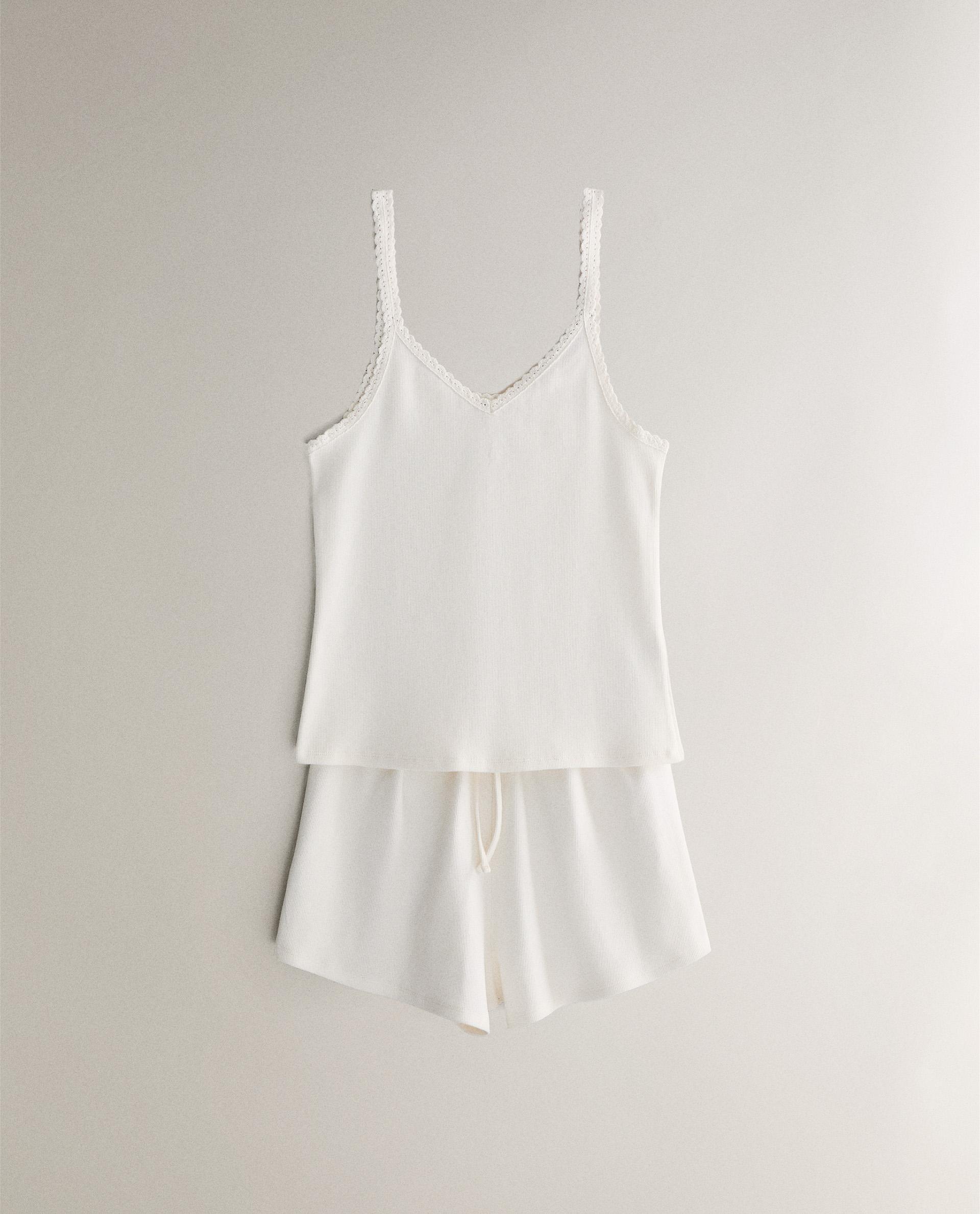 theredthread　セット　ホワイト TOP WITH CROCHET DETAIL | Zara Home United States of America