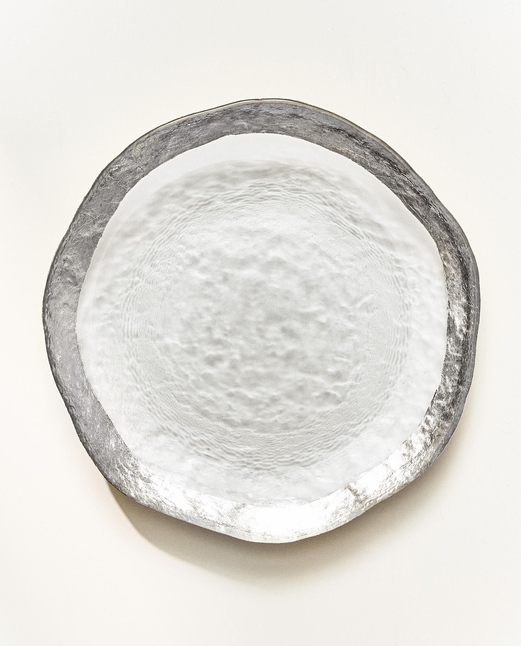 RAISED GLASS DESSERT PLATE WITH SILVER RIM product thumbnail 7
