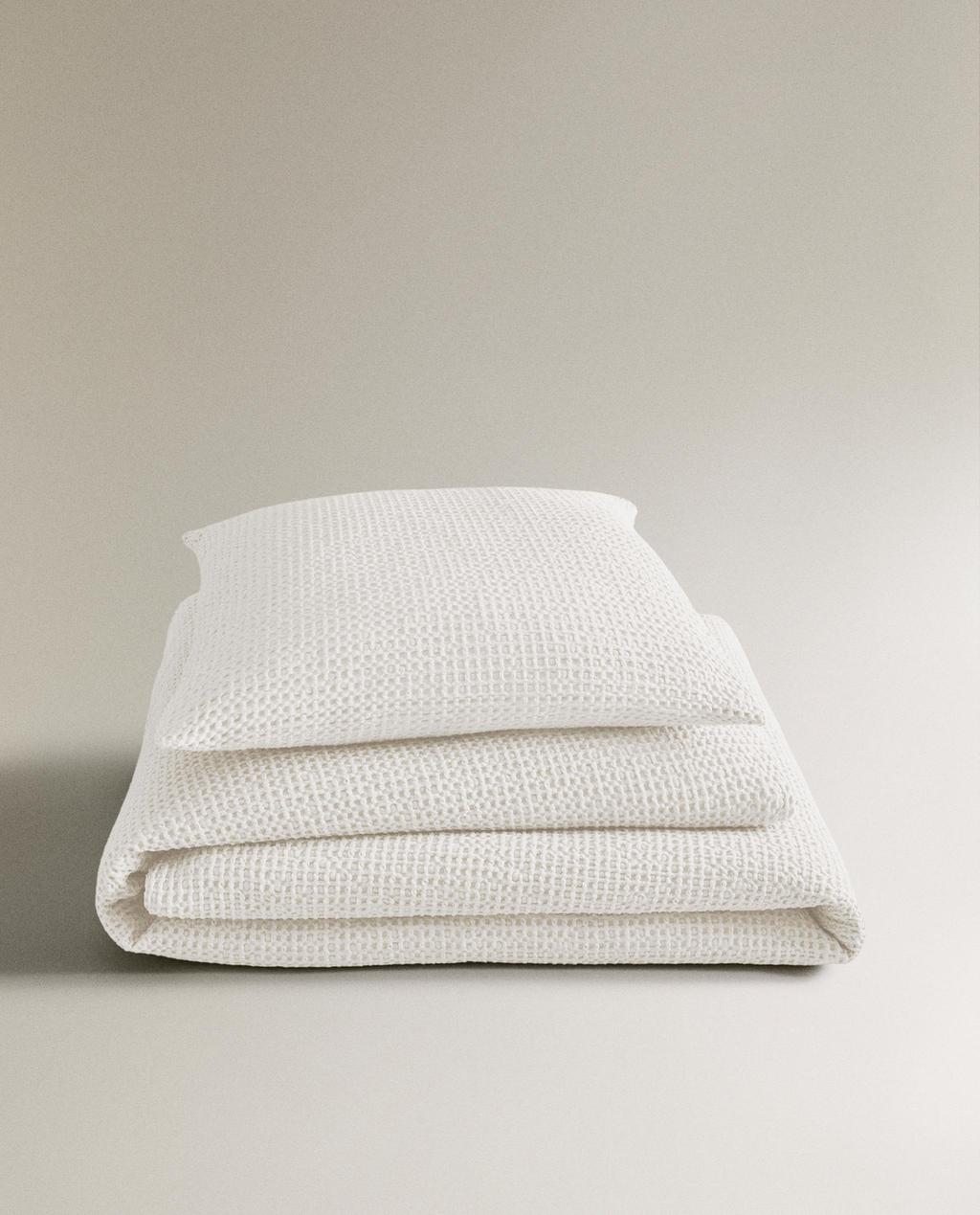 כיסוי מיטה קטן מסריג פיקה