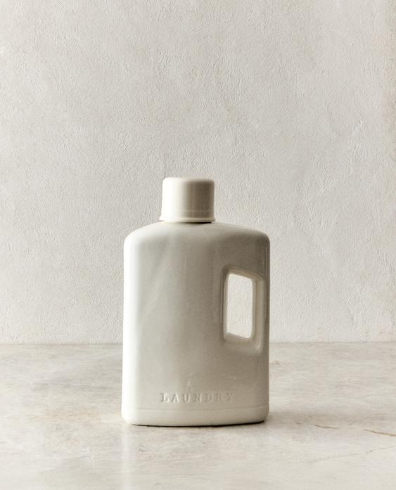 LAUNDRY DETERGENT JAR LAUNDRY DETERGENT JAR