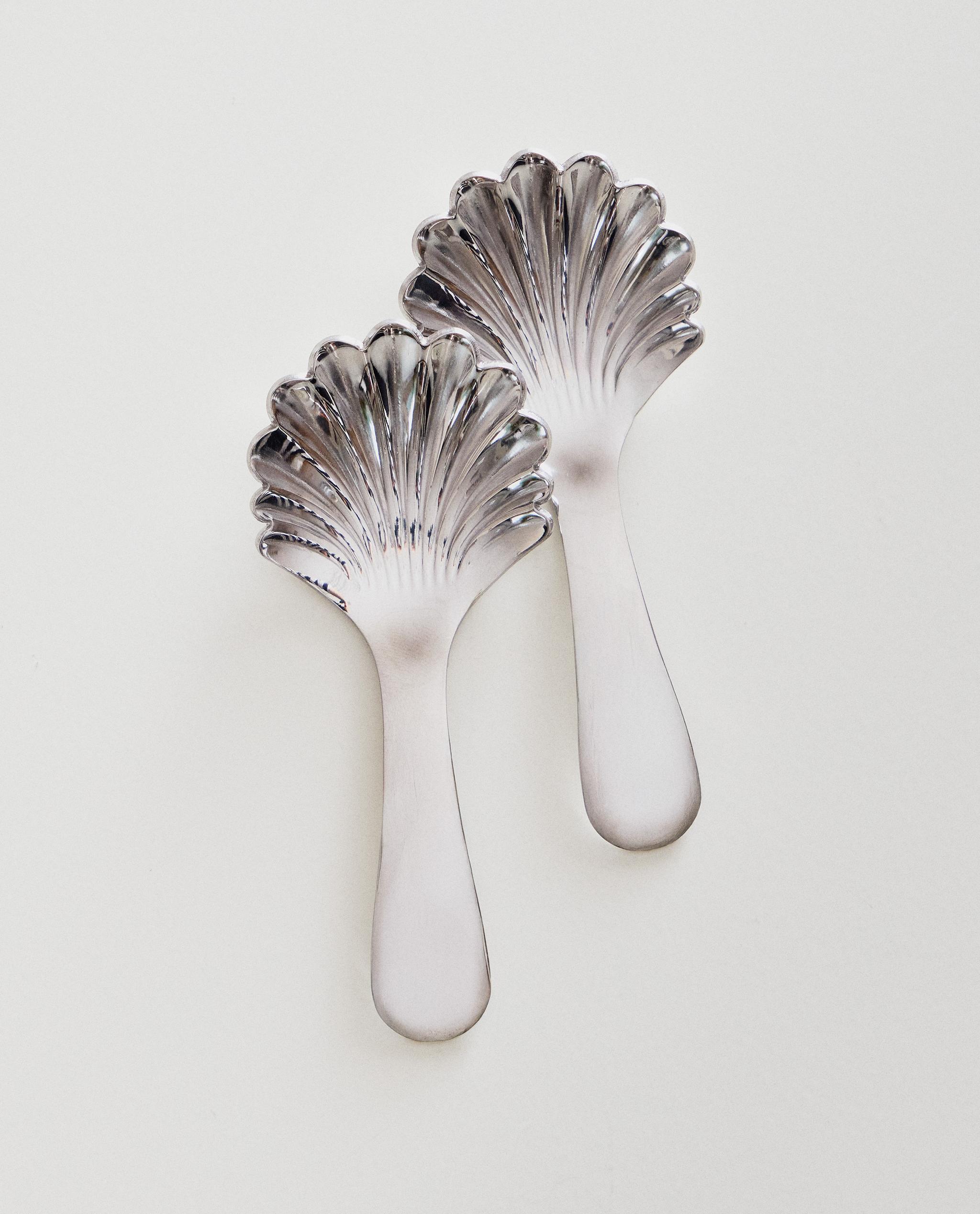 PACK OF STEEL SHELL DESSERT SPOONS product thumbnail 9