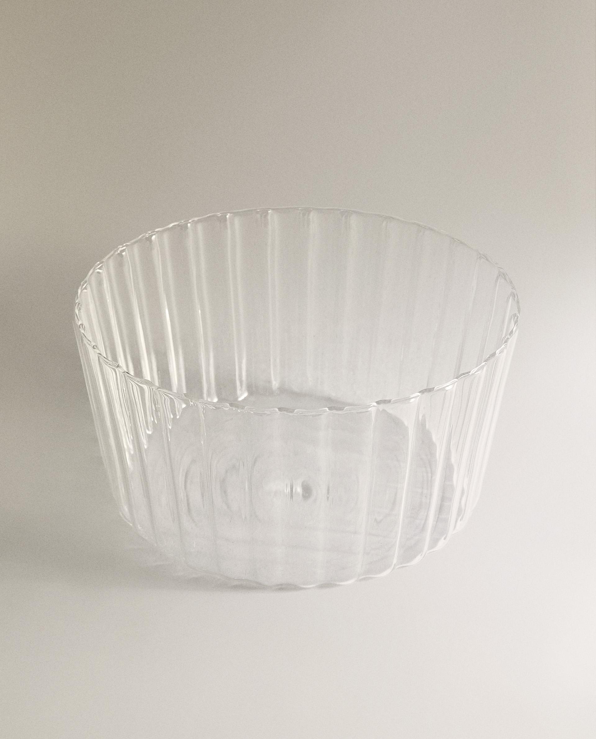 WAVY BOROSILICATE GLASS SALAD BOWL product thumbnail 7