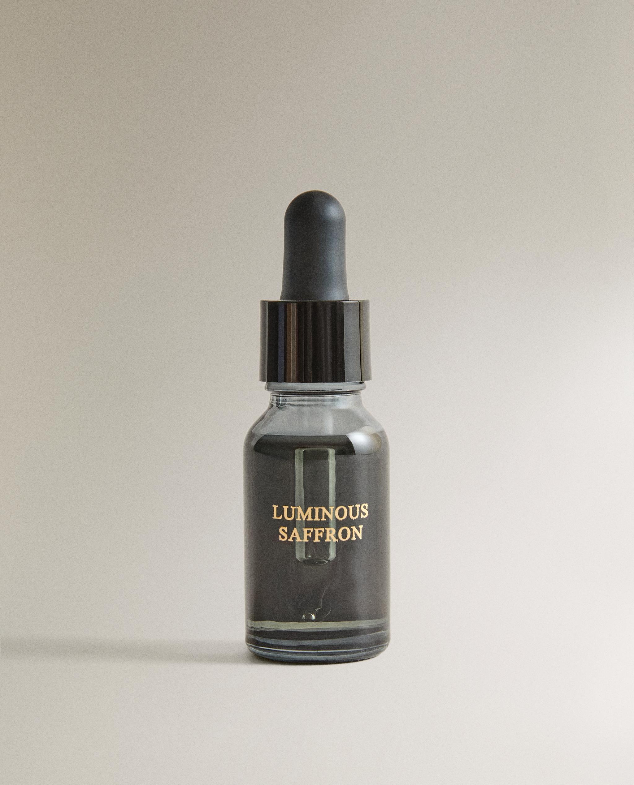 LUMINOUS SAFFRON STONE AND OIL SET product thumbnail 5