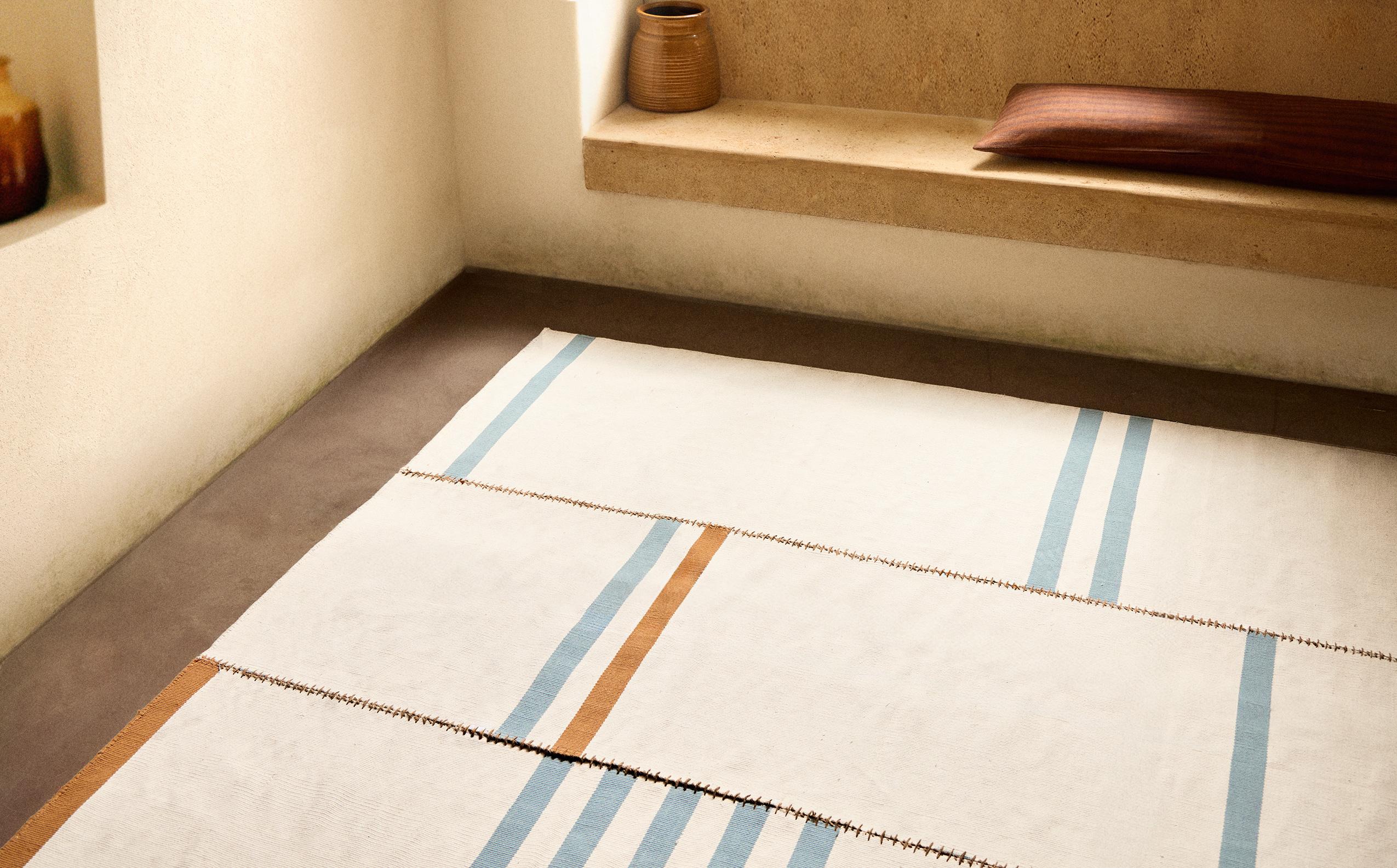 STRIPED COTTON RUG