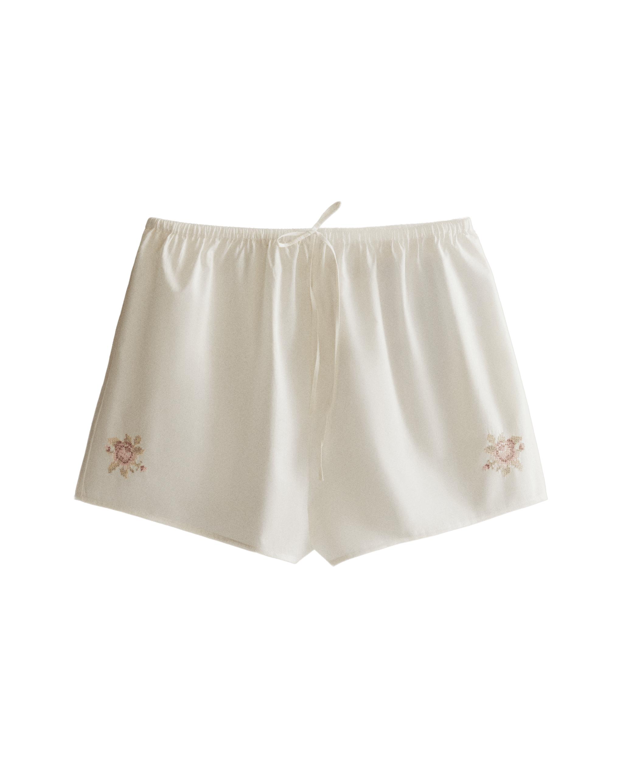 SHORTS WITH FLORAL EMBROIDERY product thumbnail 6