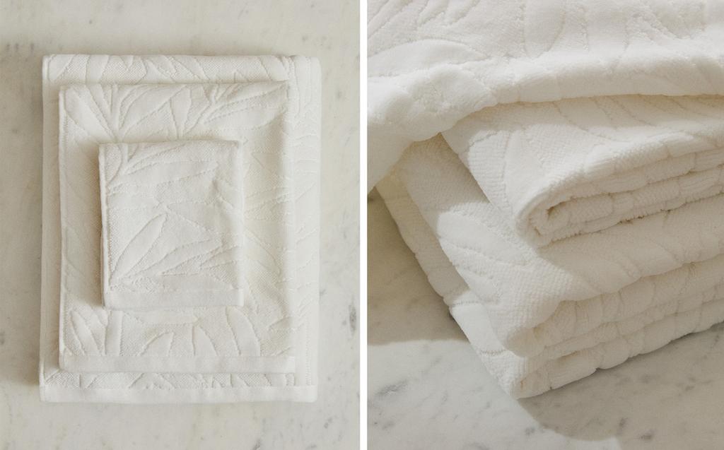 SERVIETTE DE BAIN JACQUARD FEUILLES SERVIETTE DE BAIN JACQUARD FEUILLES