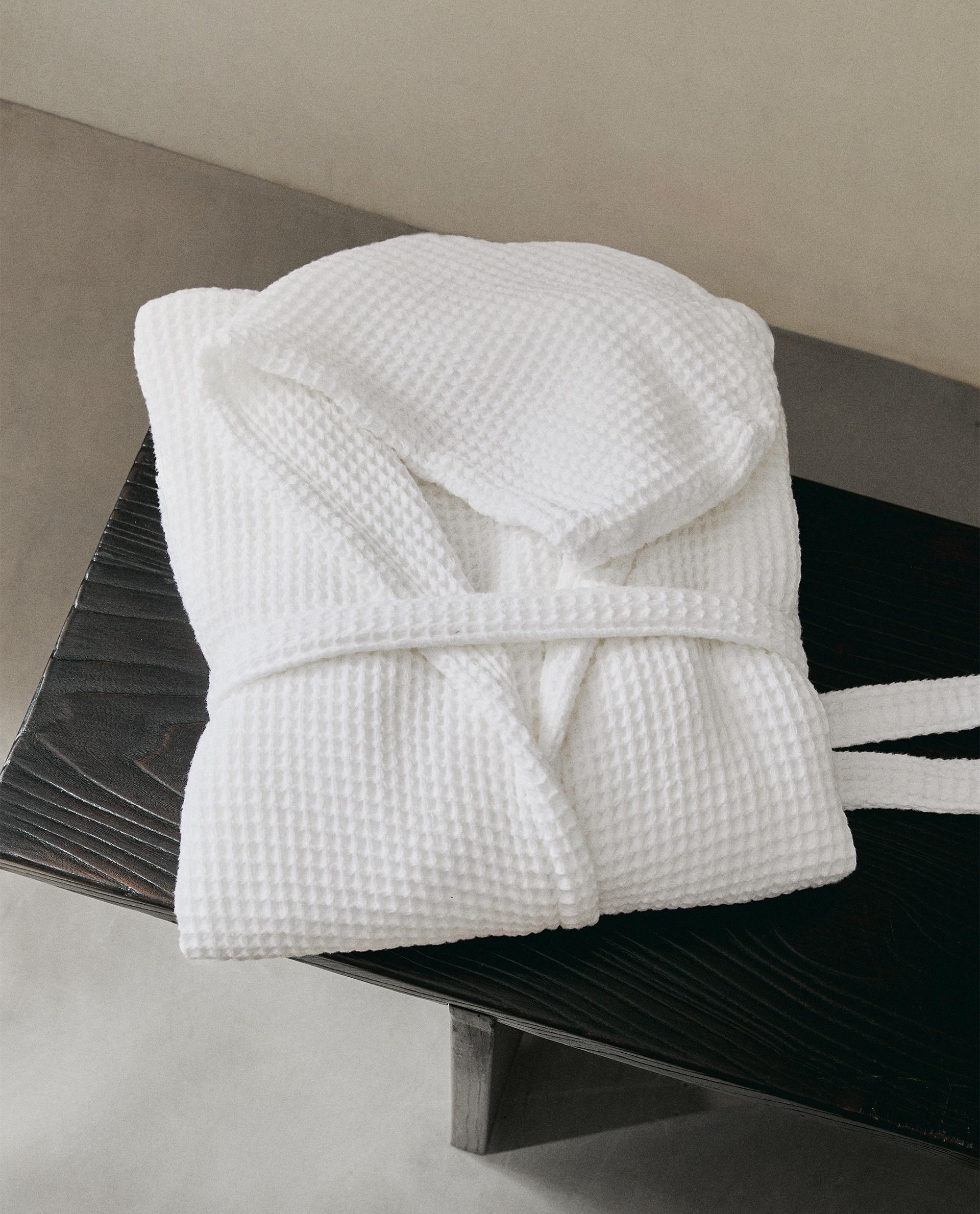 COTTON WAFFLE-TEXTURE BATHROBE | Zara Home Worldwide