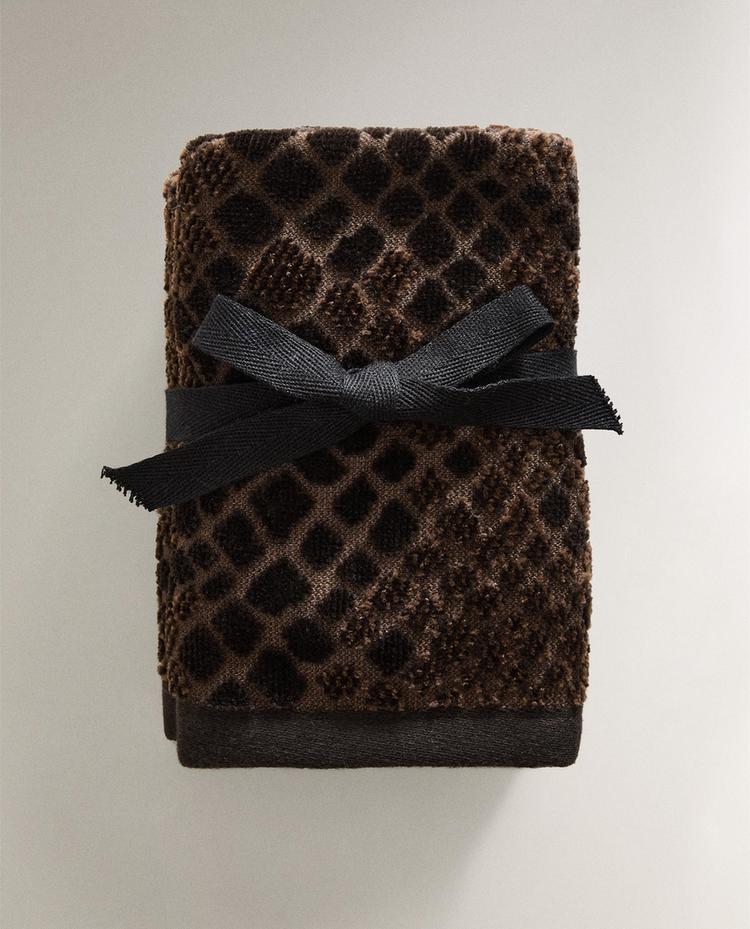 PACK OF ANIMAL PRINT VELOUR HAND TOWELS (PACK OF 3)