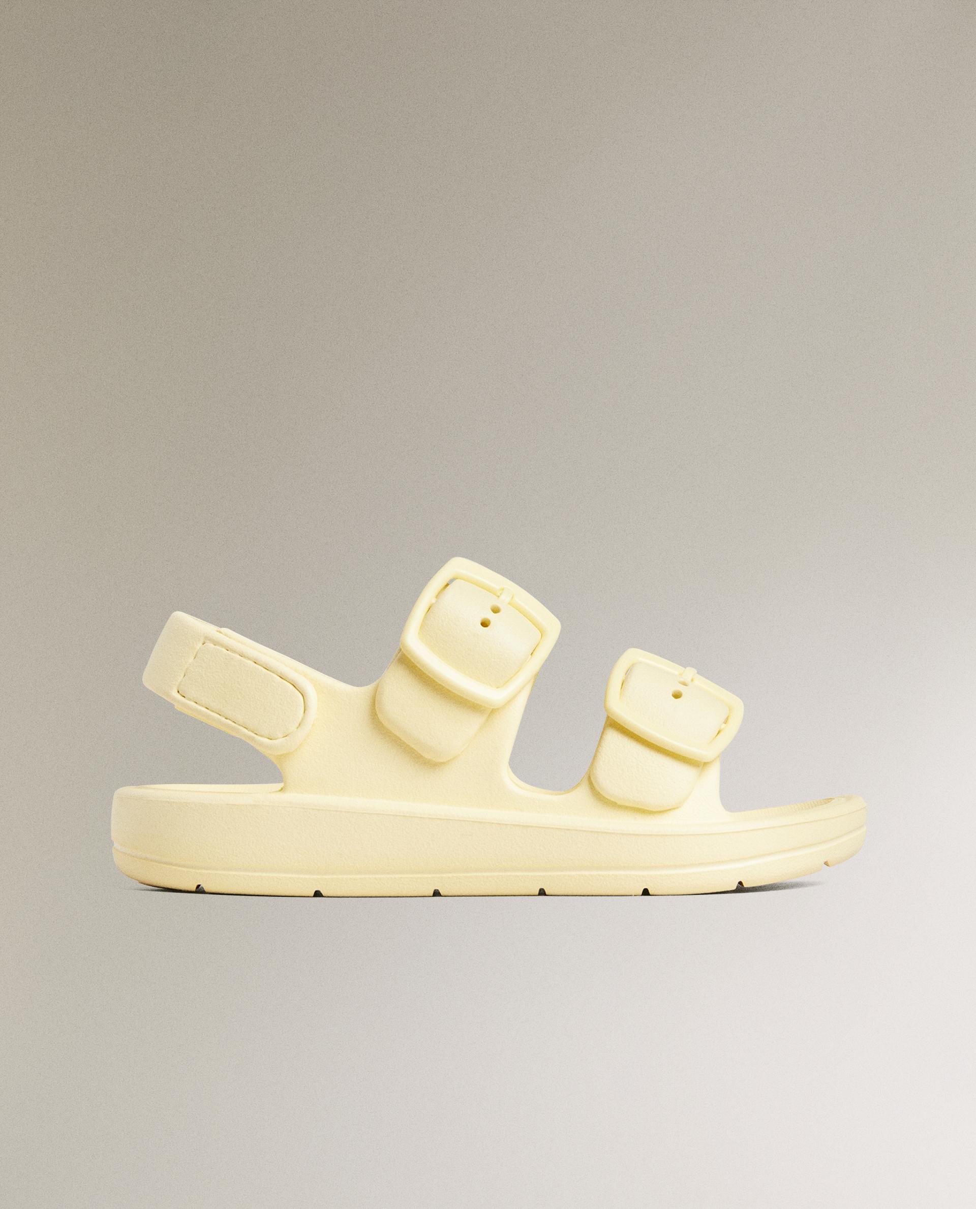 バックル フラット レザー サンダル | Zara Home 日本/Japan