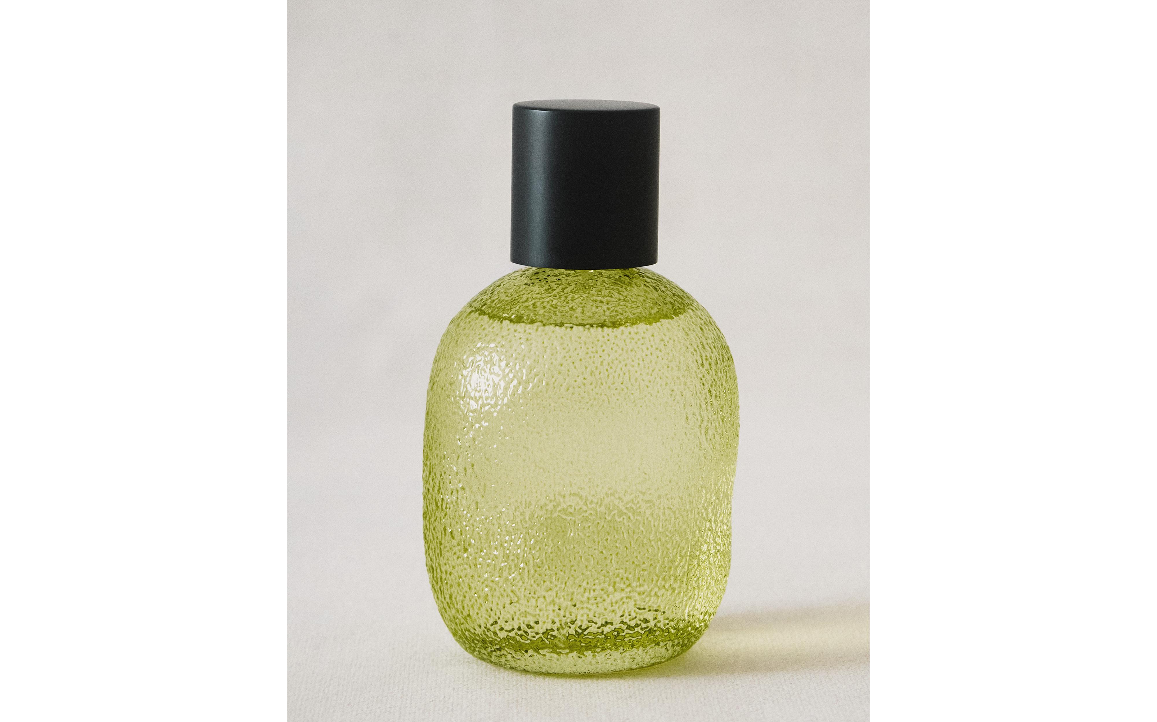 (190 ML) LIME & PEPPERMINT FABRIC FRESHENER SPRAY product thumbnail 8