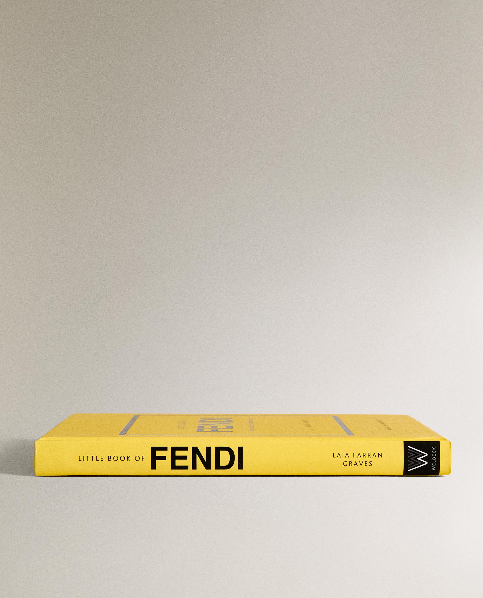 THE LITTLE BOOK OF FENDI BOOK