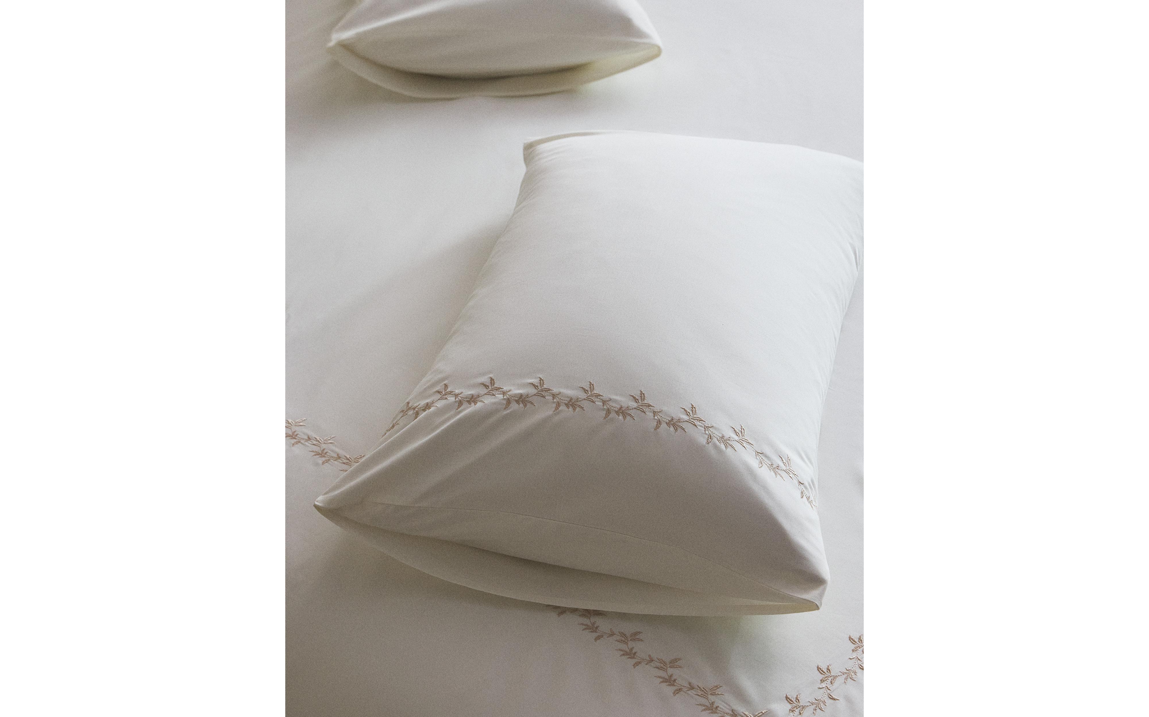 SATEEN PILLOWCASE WITH EMBROIDERED LEAVES product thumbnail 17