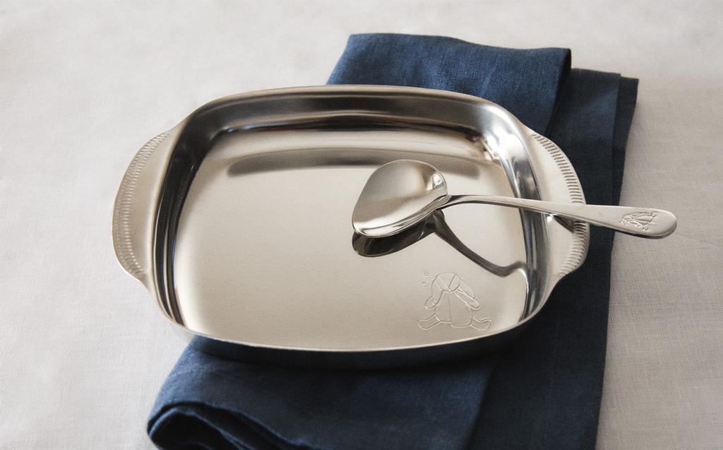 PJATË METALIKE LEPURUSHI PËR FËMIJË