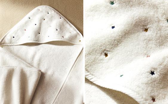 STARS HOODED BABY TOWEL