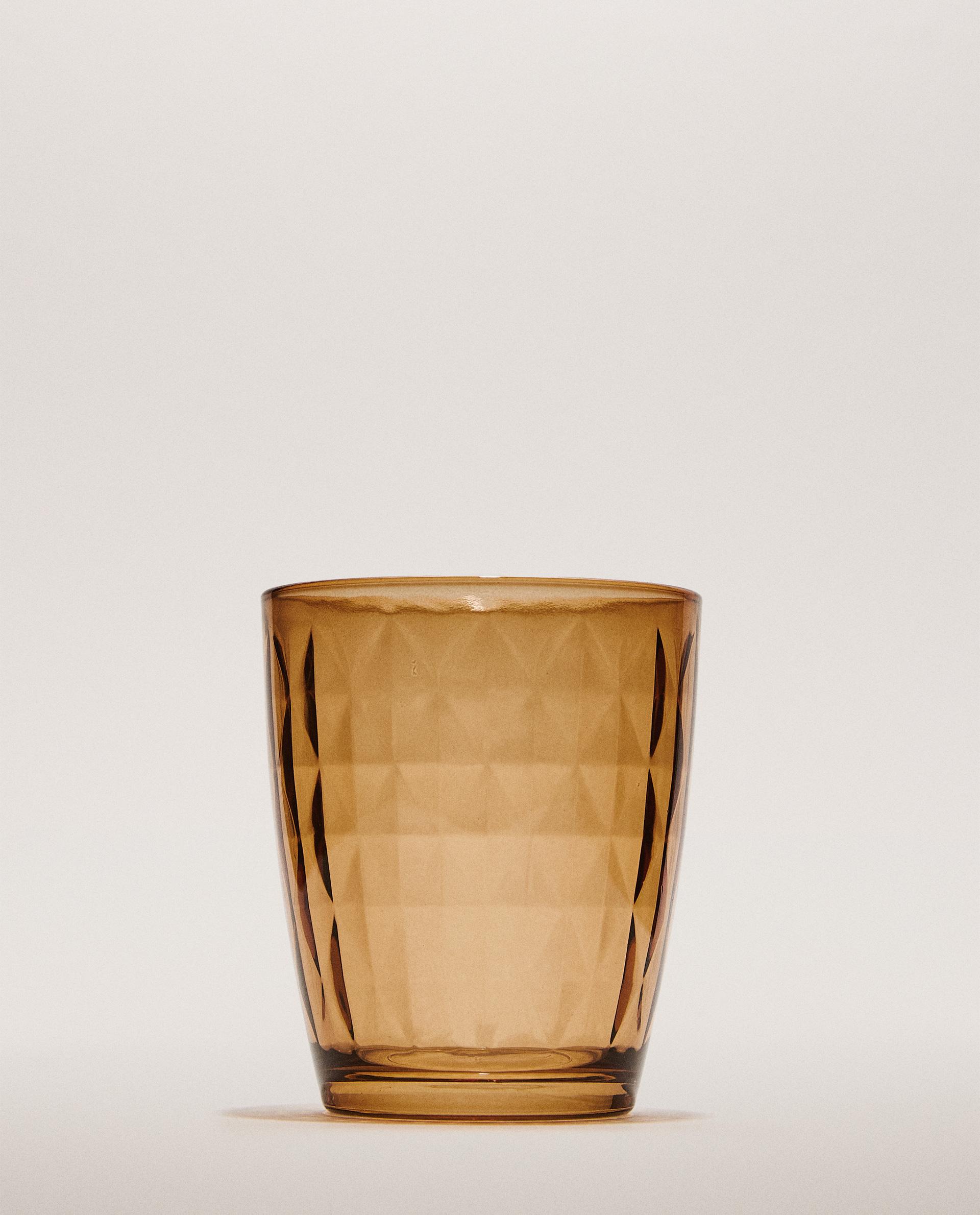RAISED DIAMOND DESIGN TUMBLER RAISED DIAMOND DESIGN TUMBLER