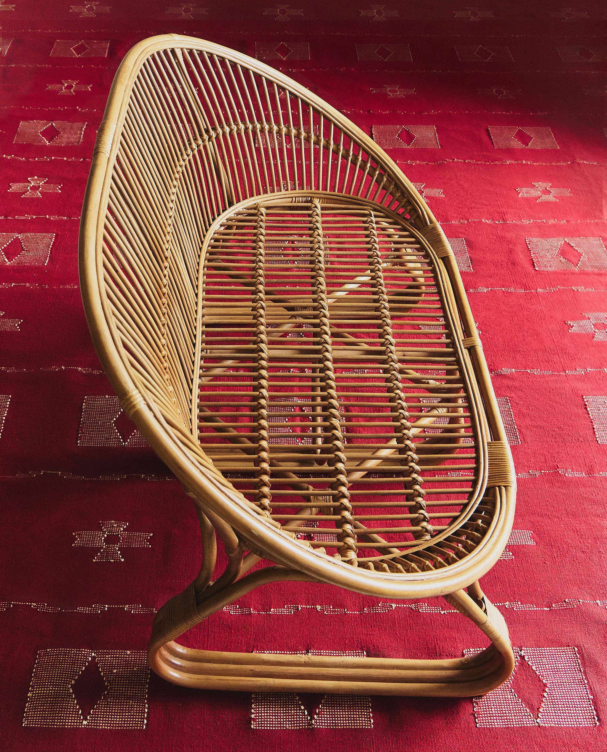 RATTAN COUCH AND STRIPED CUSHION product thumbnail 10