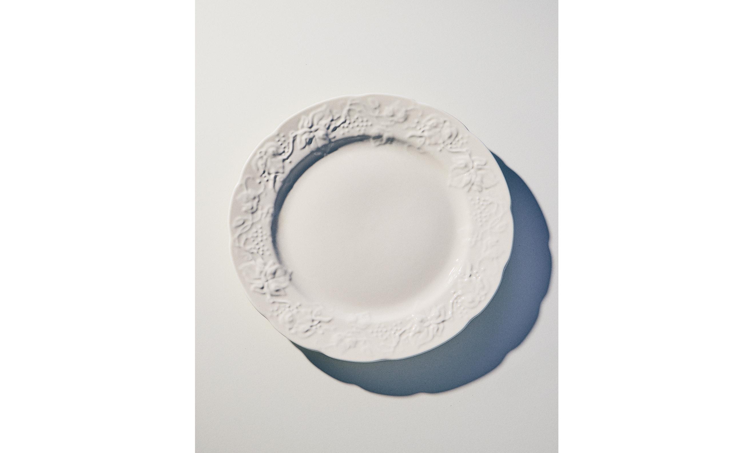GRAPE DESIGN PORCELAIN DESSERT PLATE product thumbnail 9