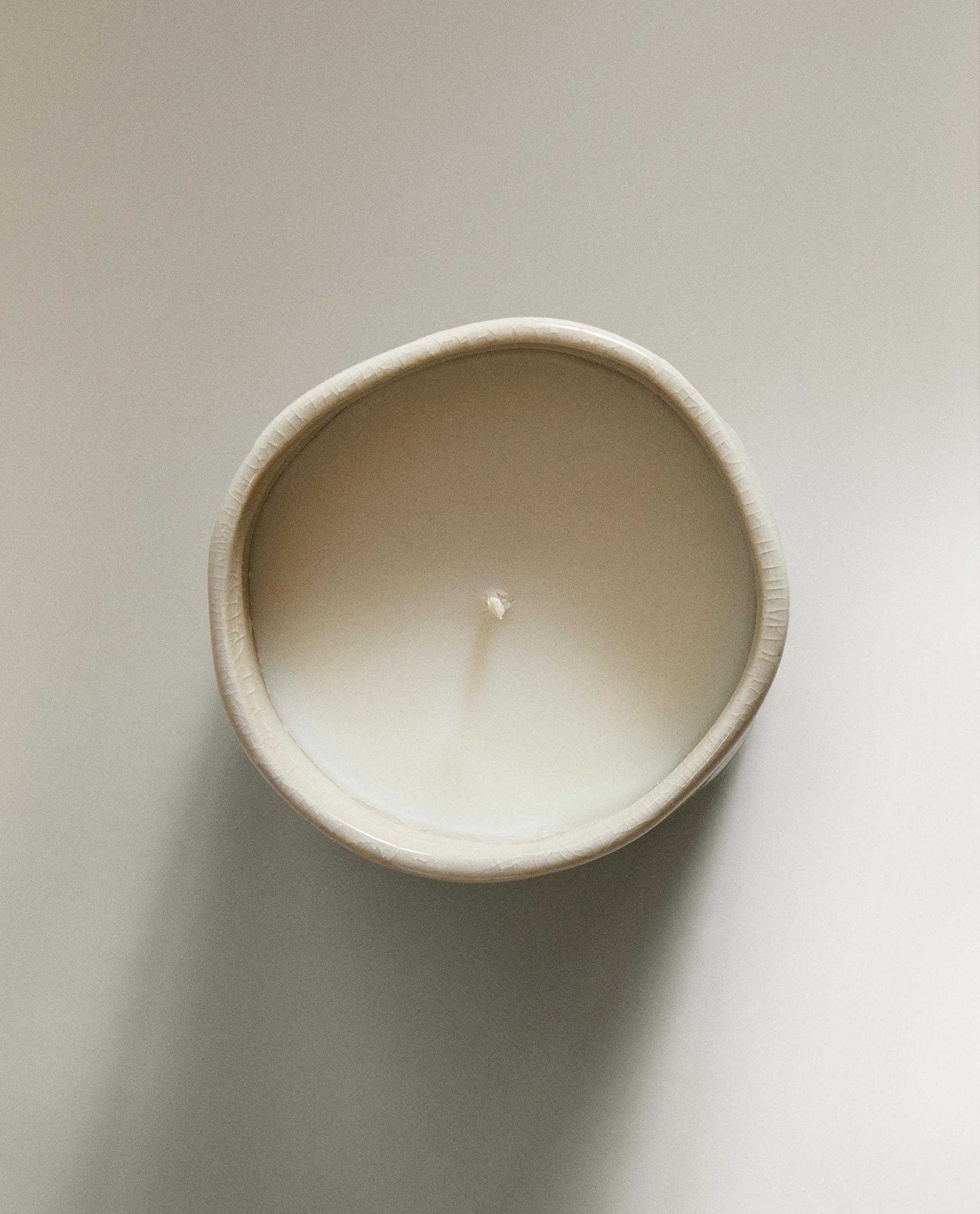 FLORAL SCENTED CANDLES product thumbnail 17