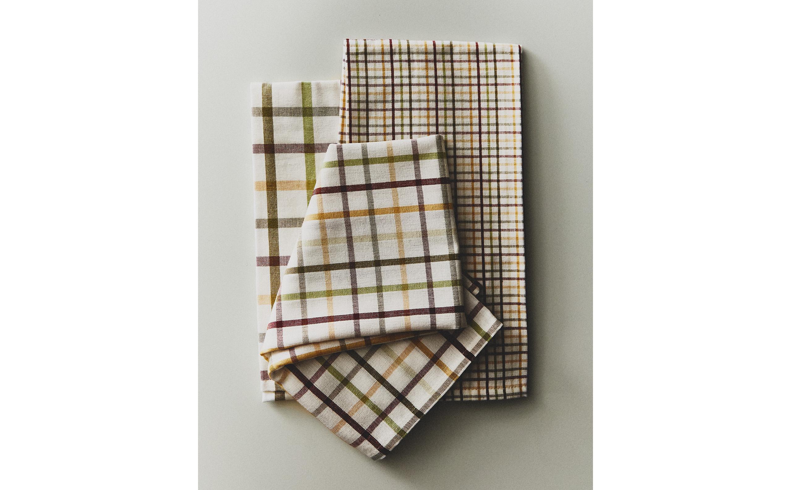SET OF DYED THREAD TEA TOWELS (SET OF 3) product thumbnail 10