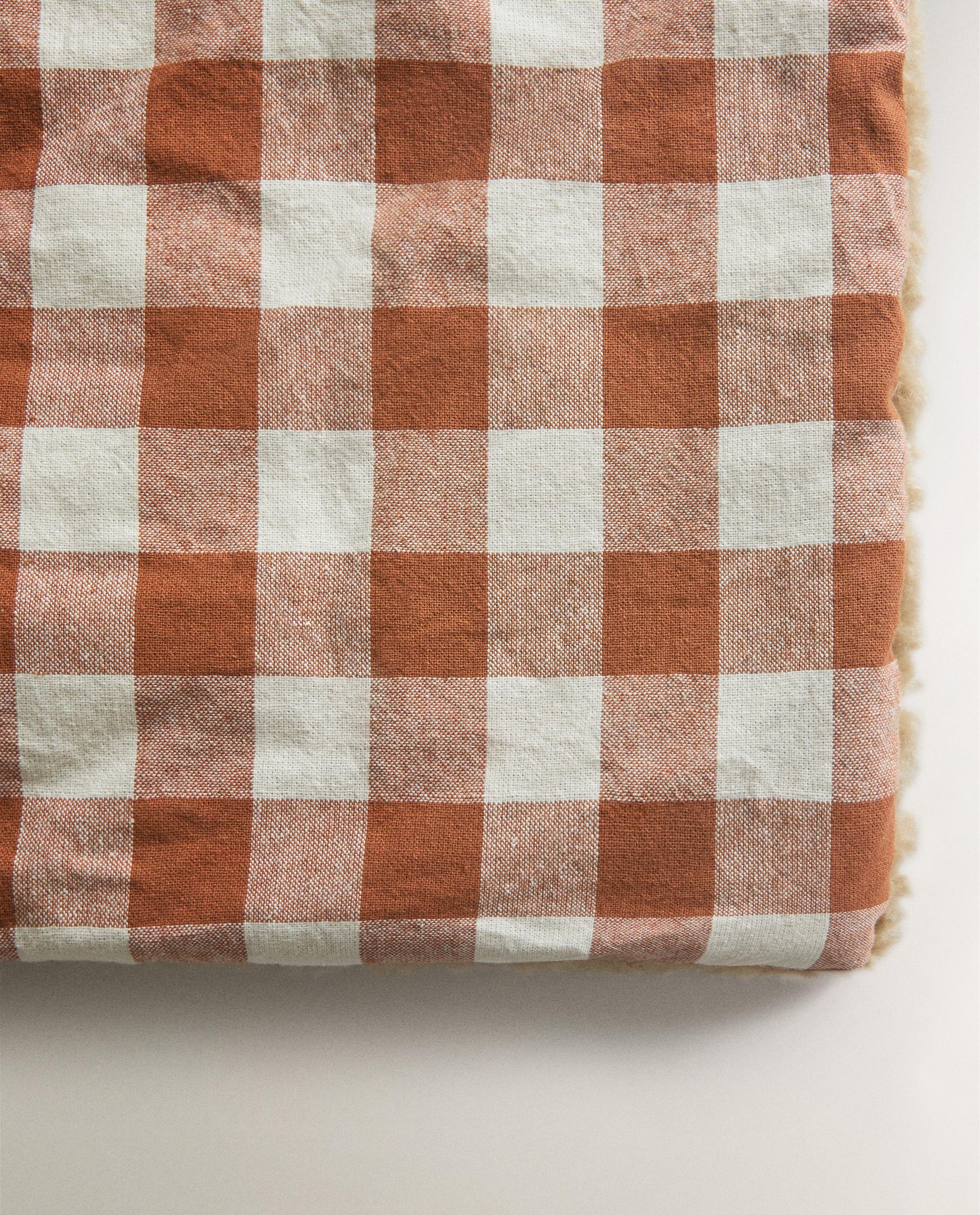 GINGHAM PET BLANKET product thumbnail 11