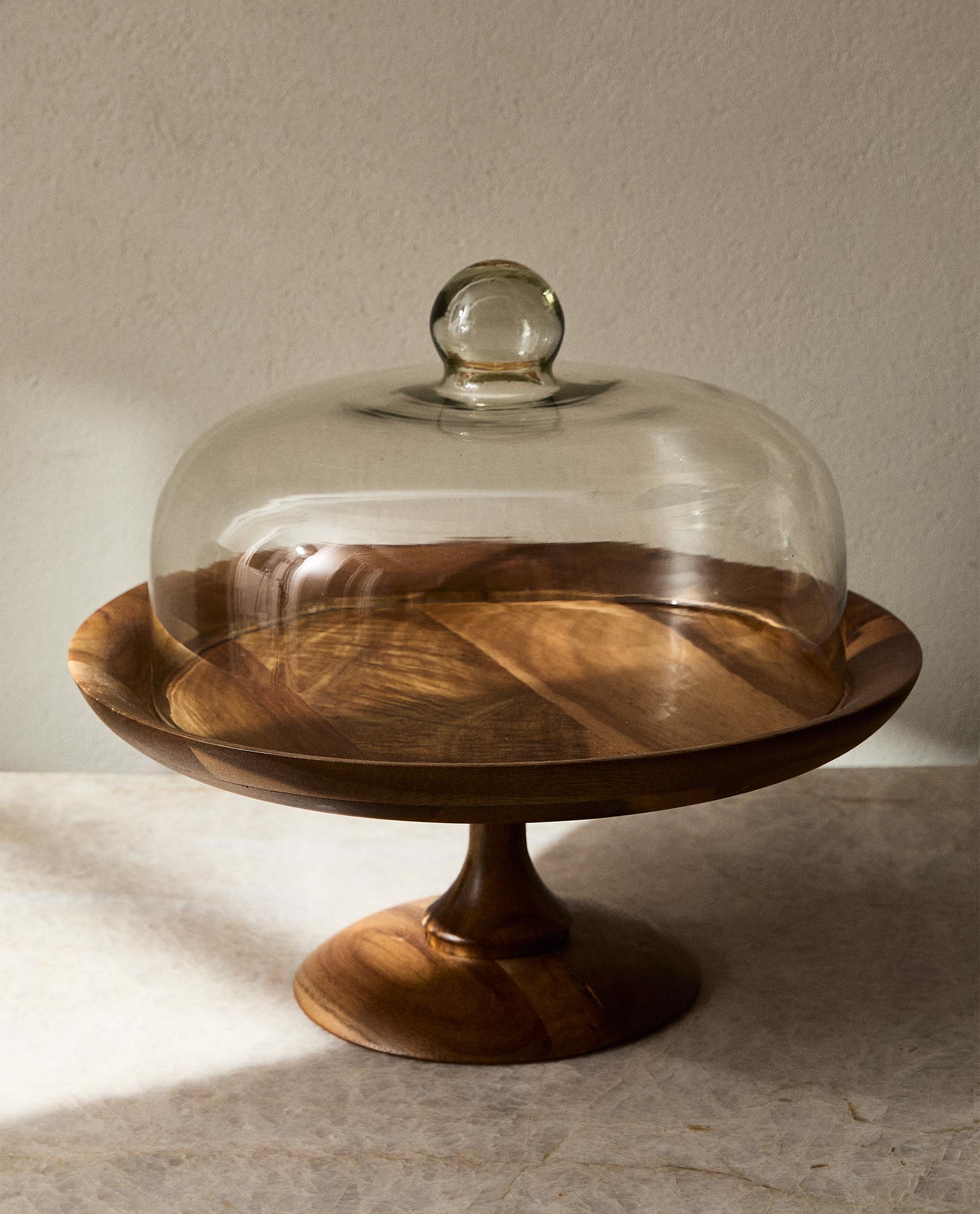 WOODEN CAKE STAND