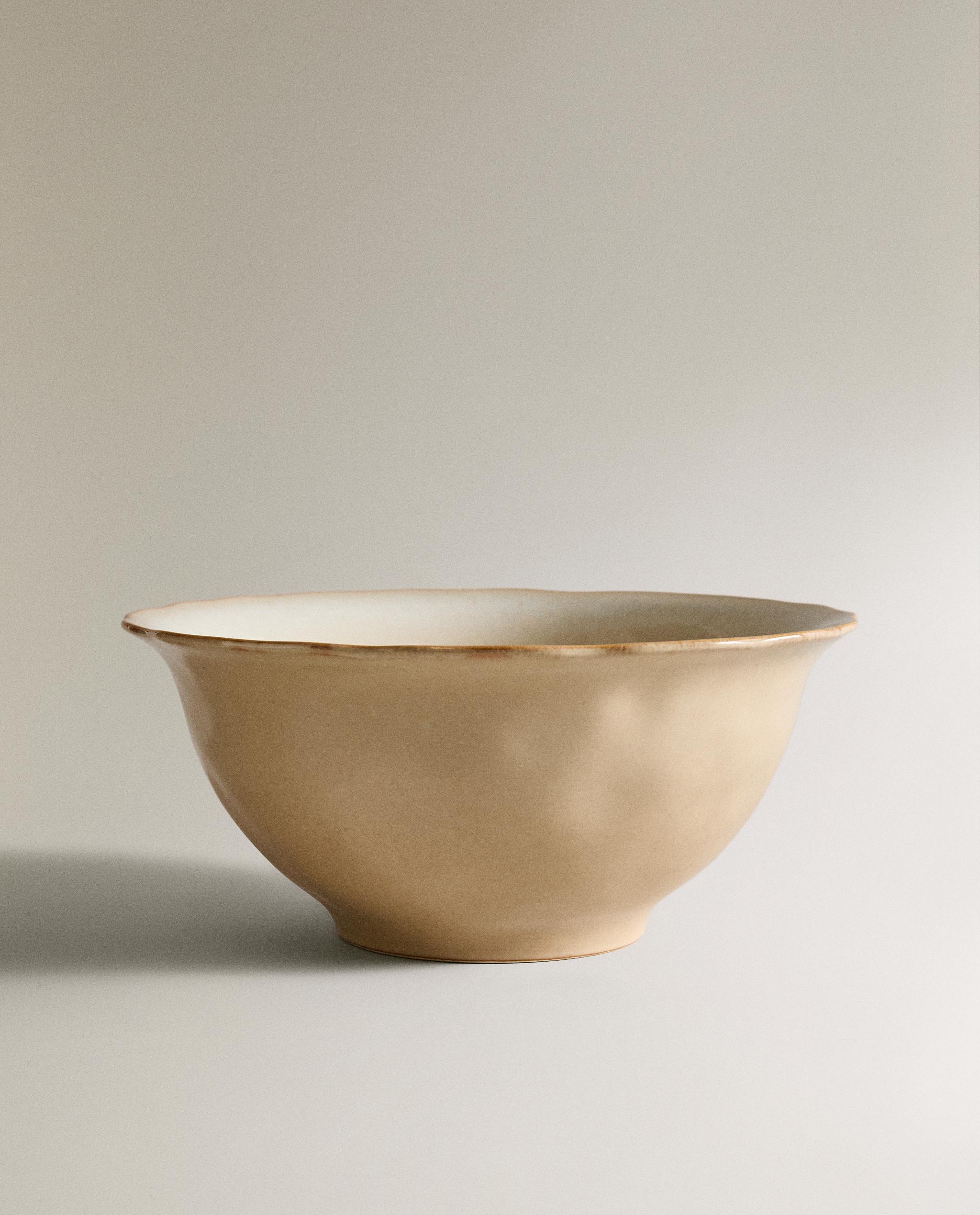 STONEWARE SALAD BOWL WITH IRREGULAR EDGE product thumbnail 3