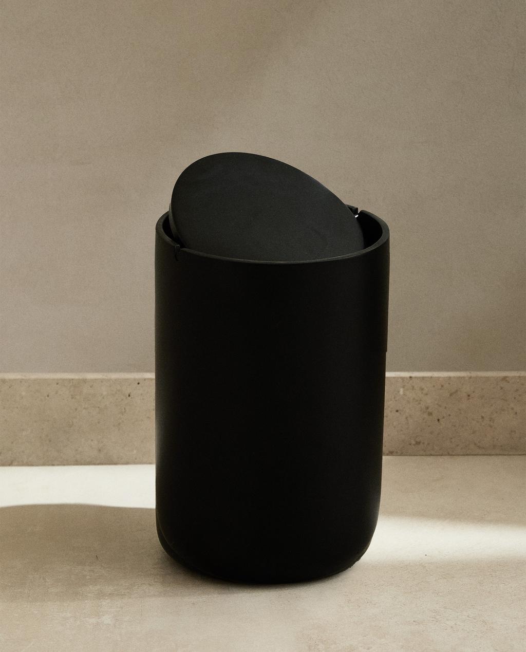 LARGE BLACK RESIN TRASH CAN