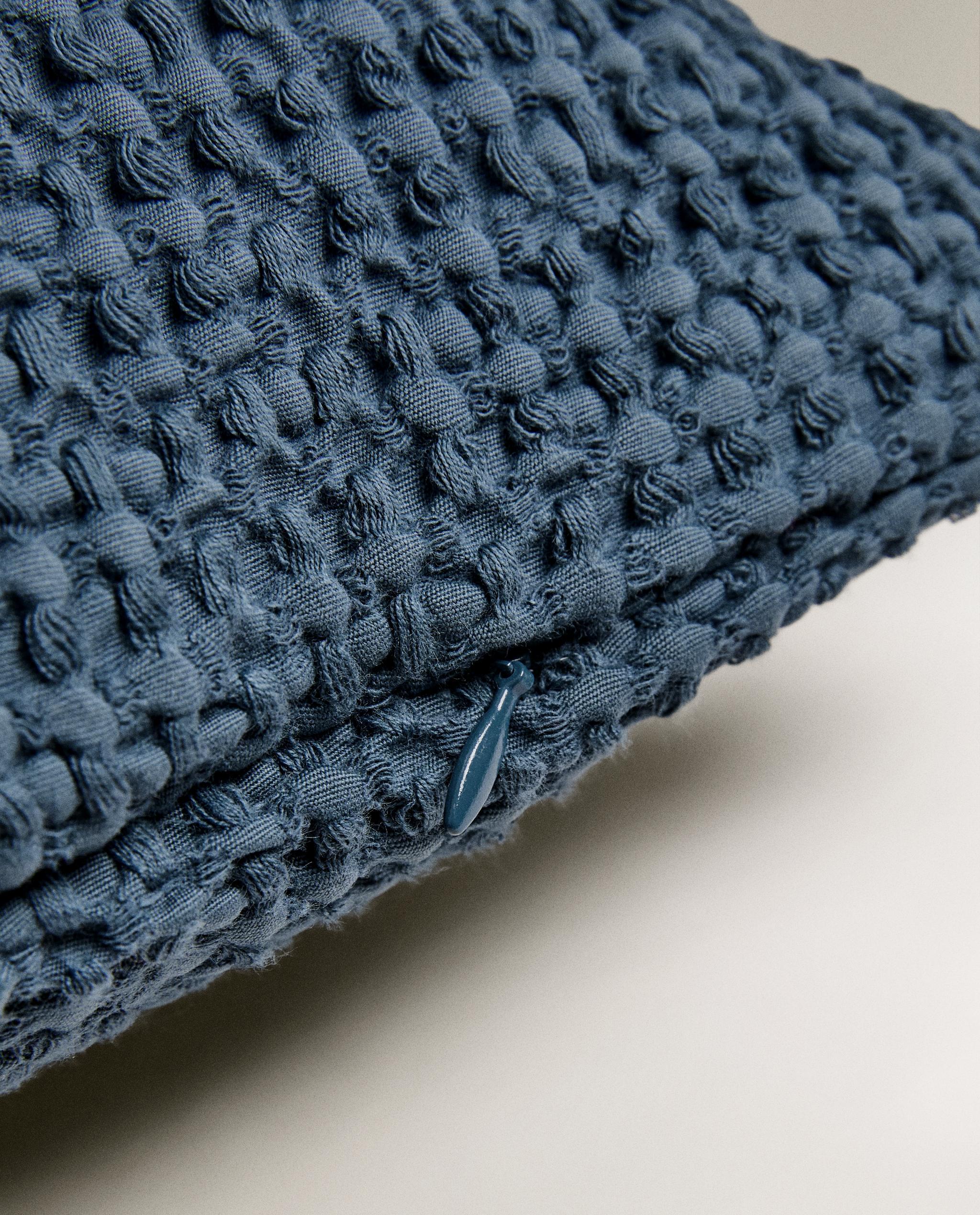 WAFFLE-KNIT CUSHION COVER product thumbnail 18