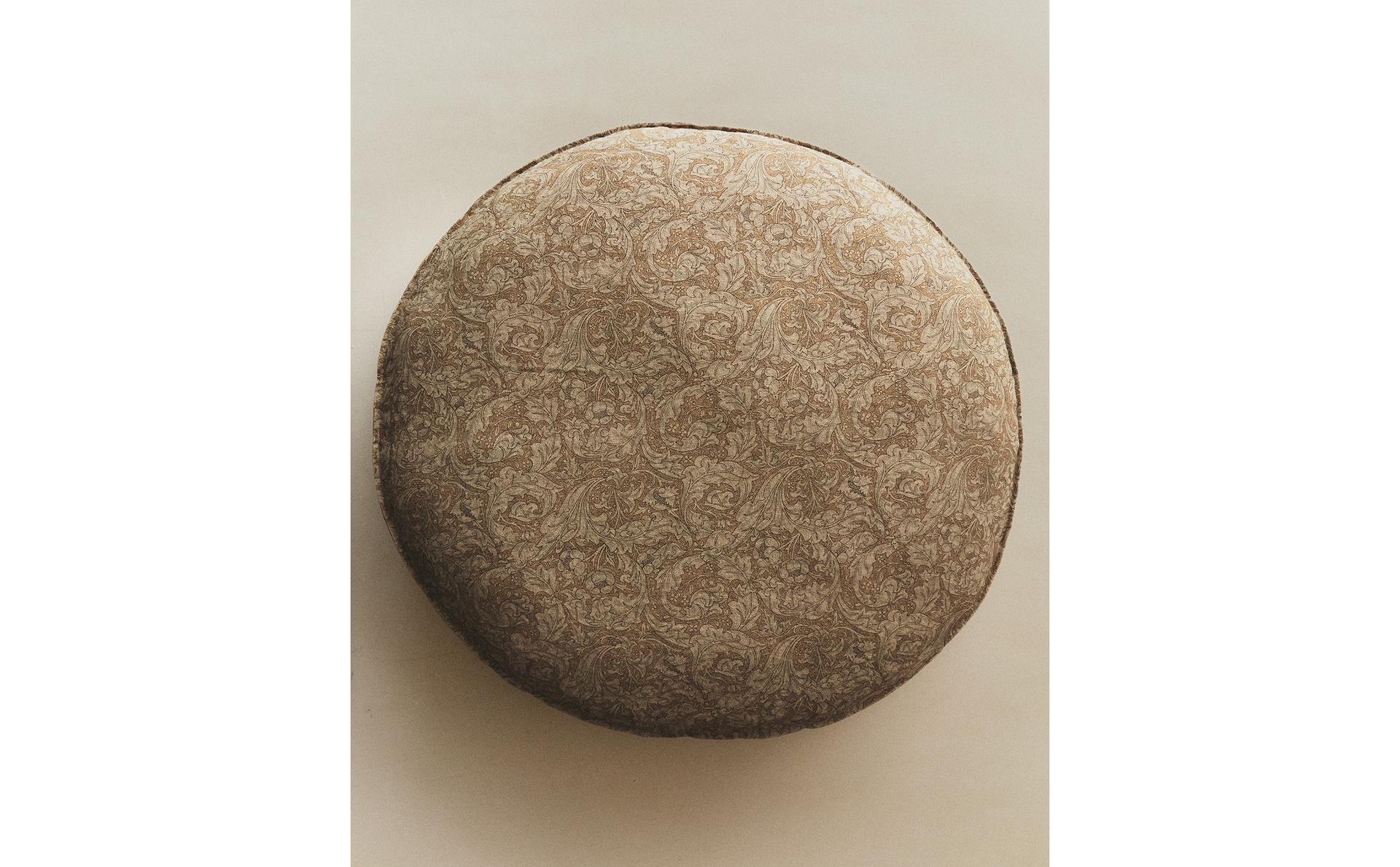 MORRIS & CO. HEMP AND COTTON PET FLOOR CUSHION