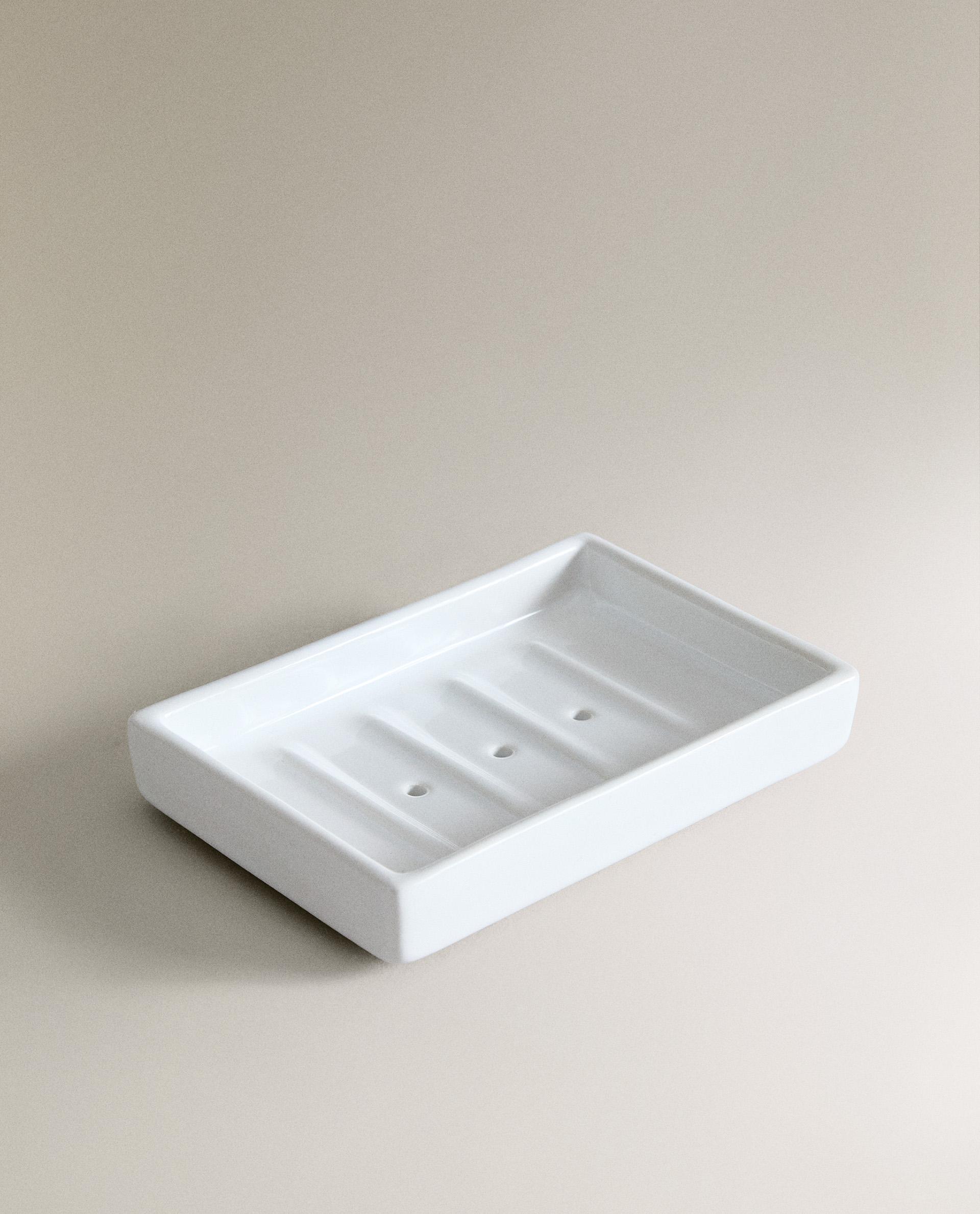 WHITE EARTHENWARE BATHROOM SOAP DISH product thumbnail 2