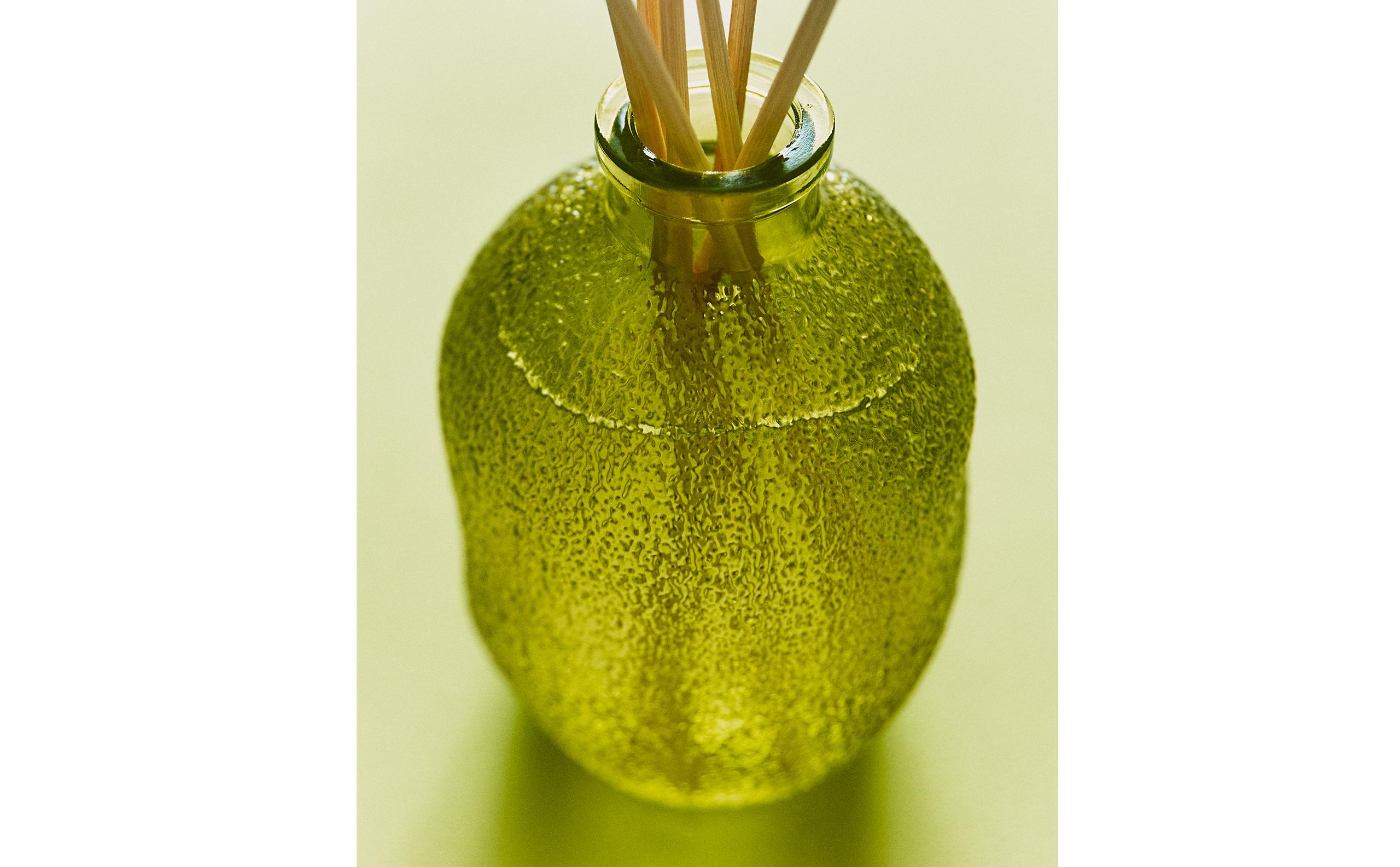 BERGAMOT & SANDALWOOD REED DIFFUSERS product thumbnail 16