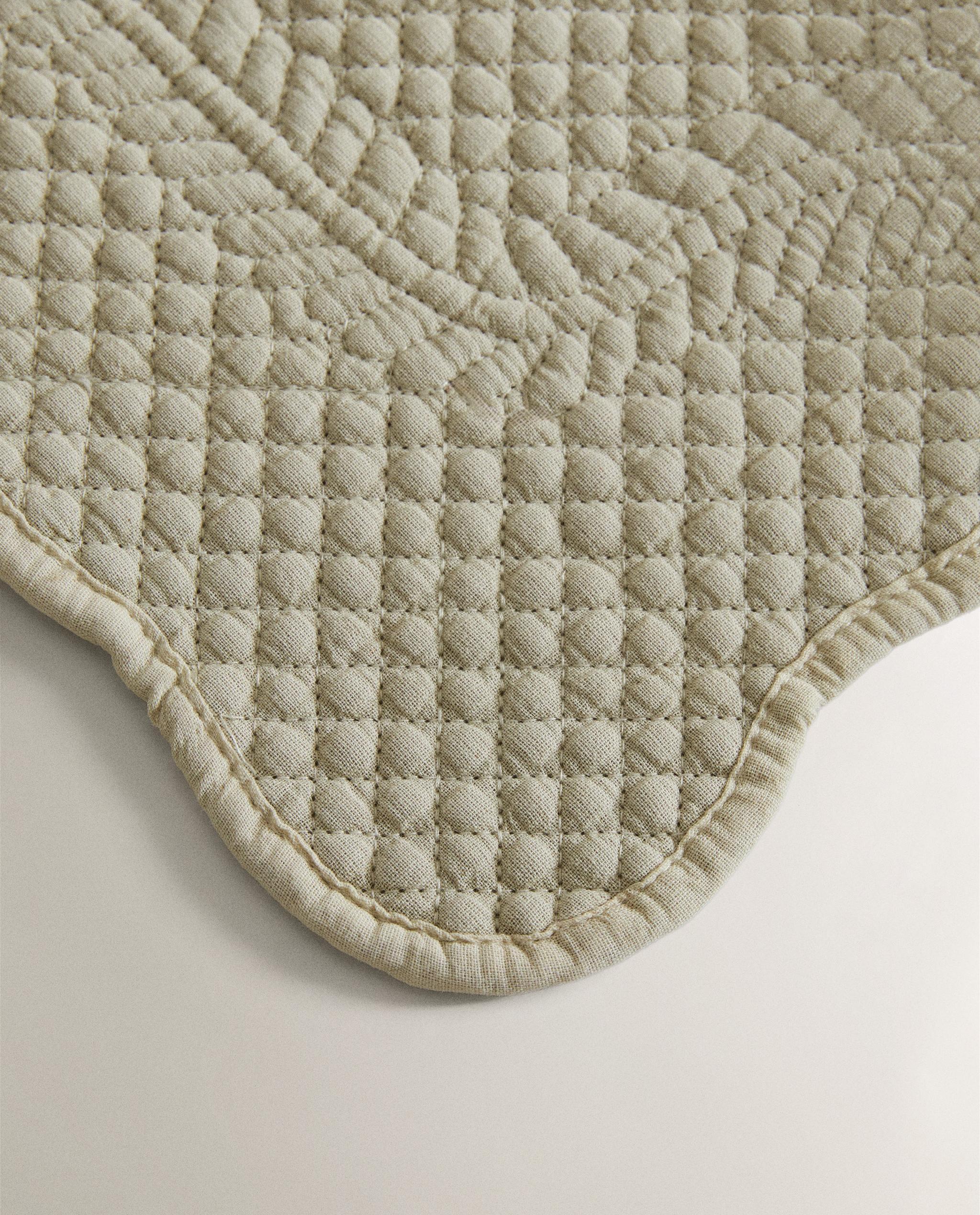 QUILTED PLACEMAT product thumbnail 6