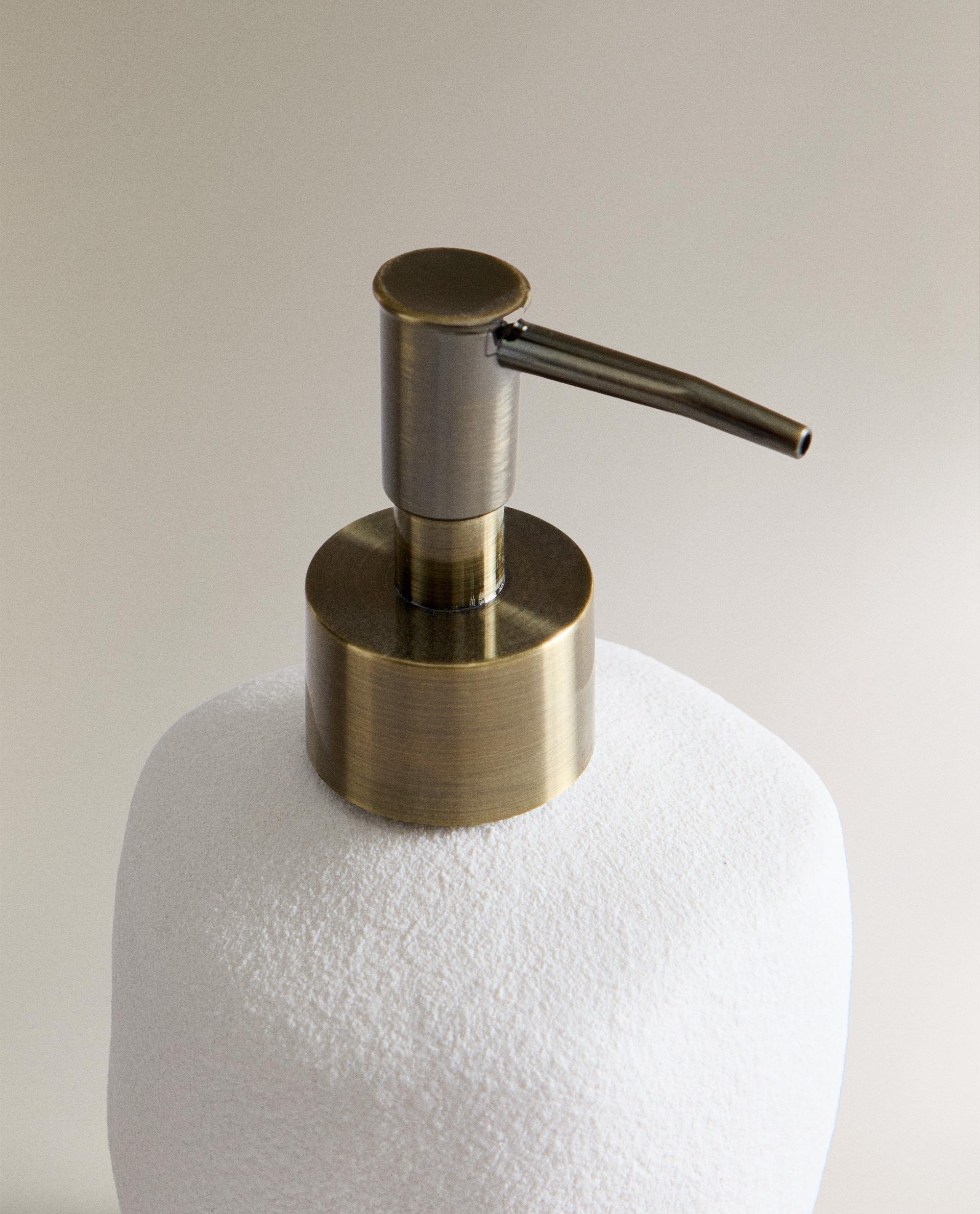 テクスチャード ソープディスペンサー | Zara Home 日本/Japan