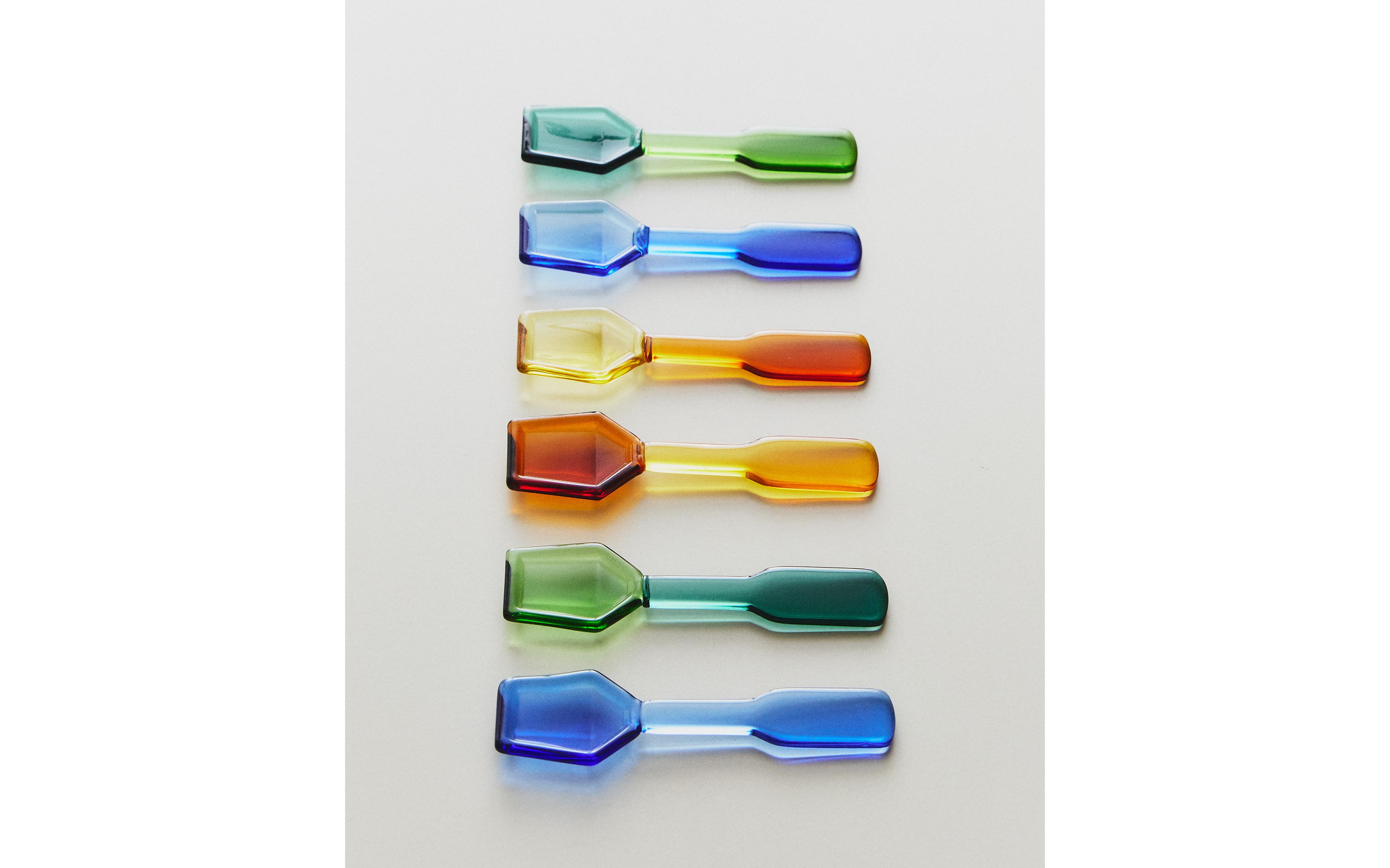 PACK OF COLOURED BOROSILICATE ICE CREAM DESSERT SPOONS (PACK OF 6) product thumbnail 9