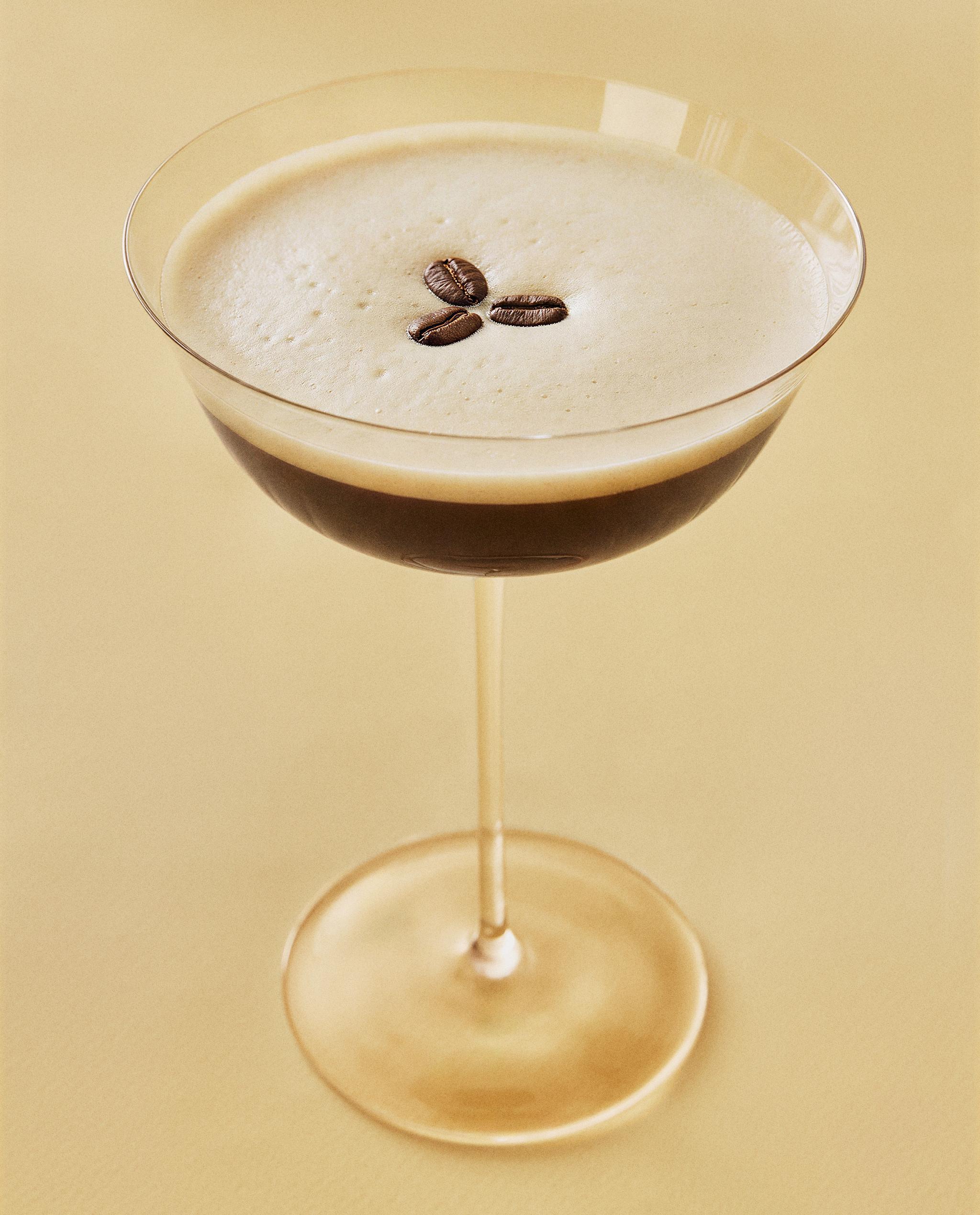 COCKTAIL GLASS WITH LINES product thumbnail 9