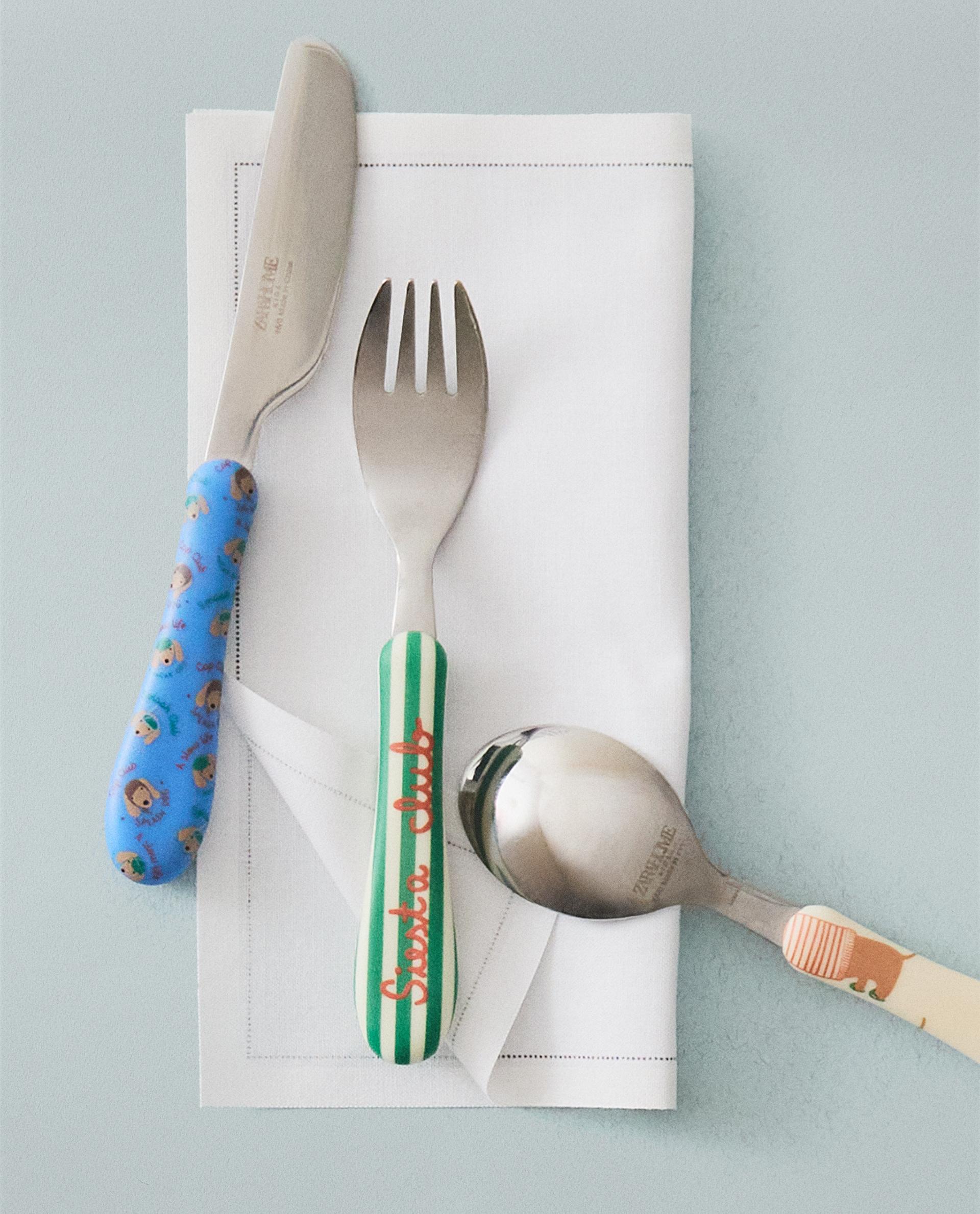 CHILDREN'S DOGGY CUTLERY SET (SET OF 3) product thumbnail 9