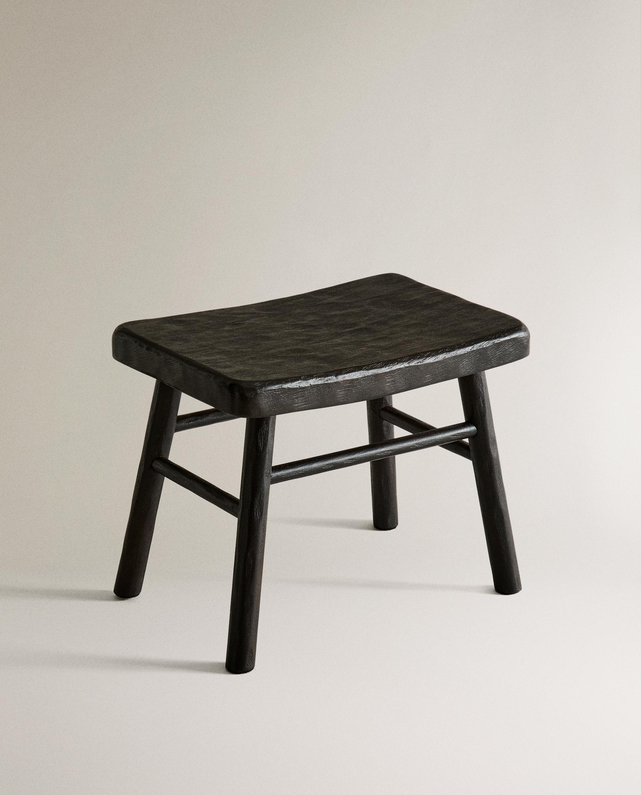 ミニ ハンマードフィニッシュ スツール | Zara Home 日本/Japan