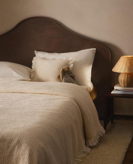 KINDER-TAGESDECKE MINI WAFFLE MIT VOLANT KINDER-TAGESDECKE MINI WAFFLE MIT VOLANT