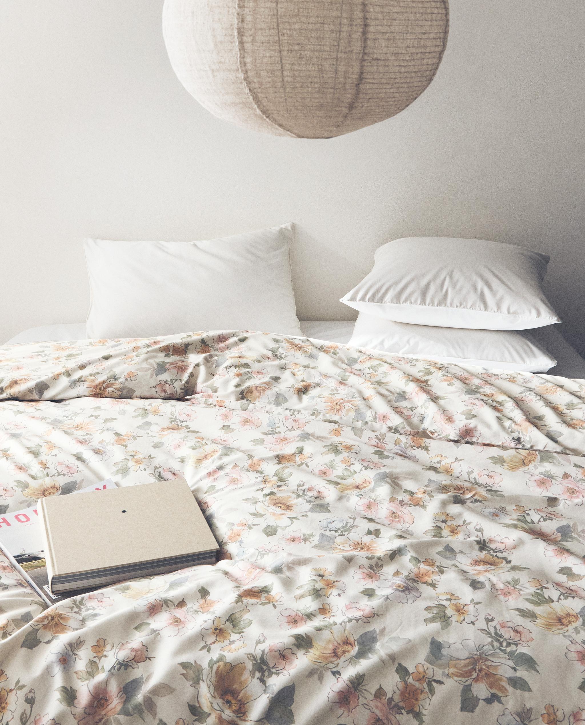 SATEEN FLORAL DUVET COVER product thumbnail 9