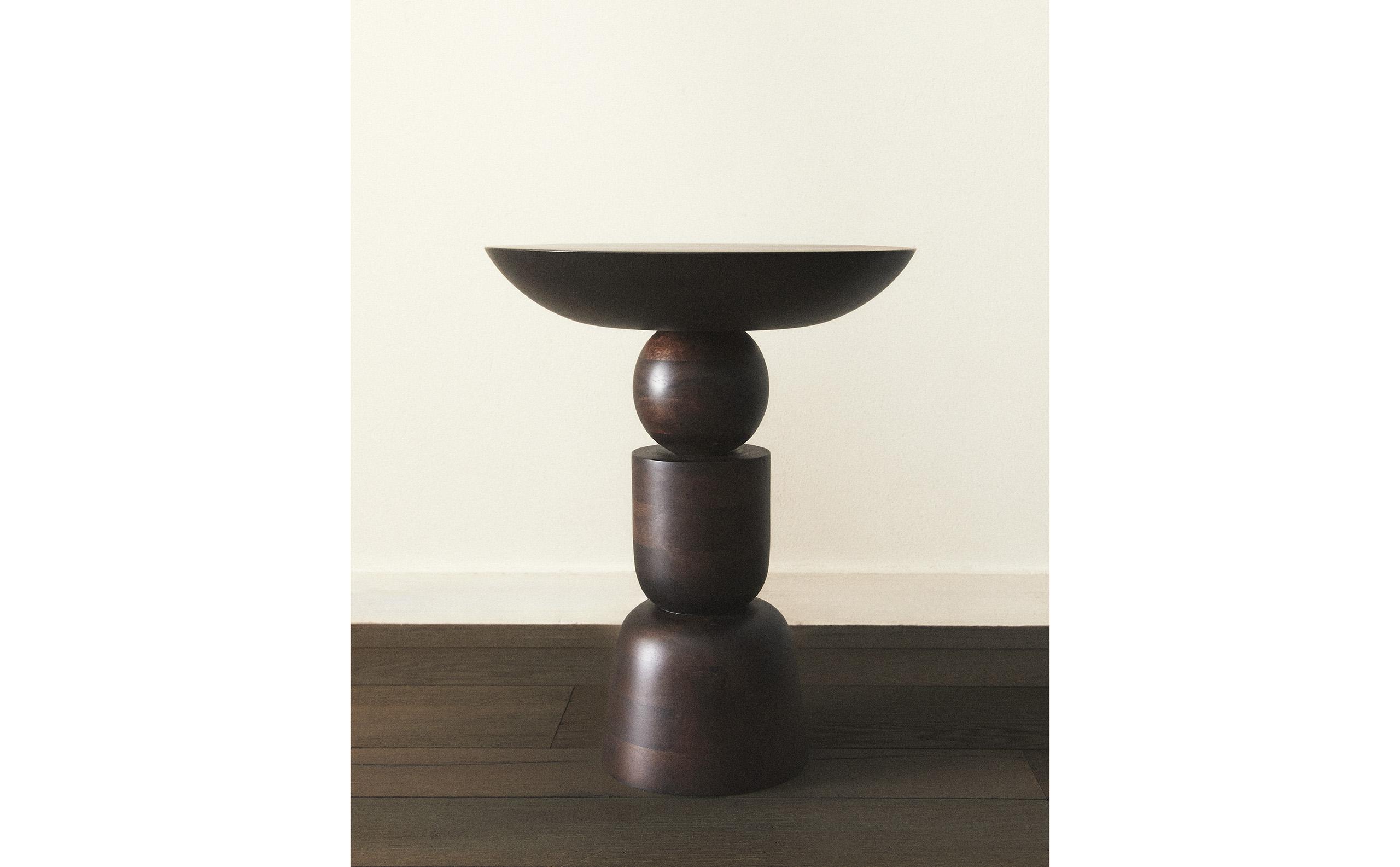 スクエアメタル　サイドテーブル　ZARA 　ザラホーム METAL SIDE TABLE | Zara Home United States of America