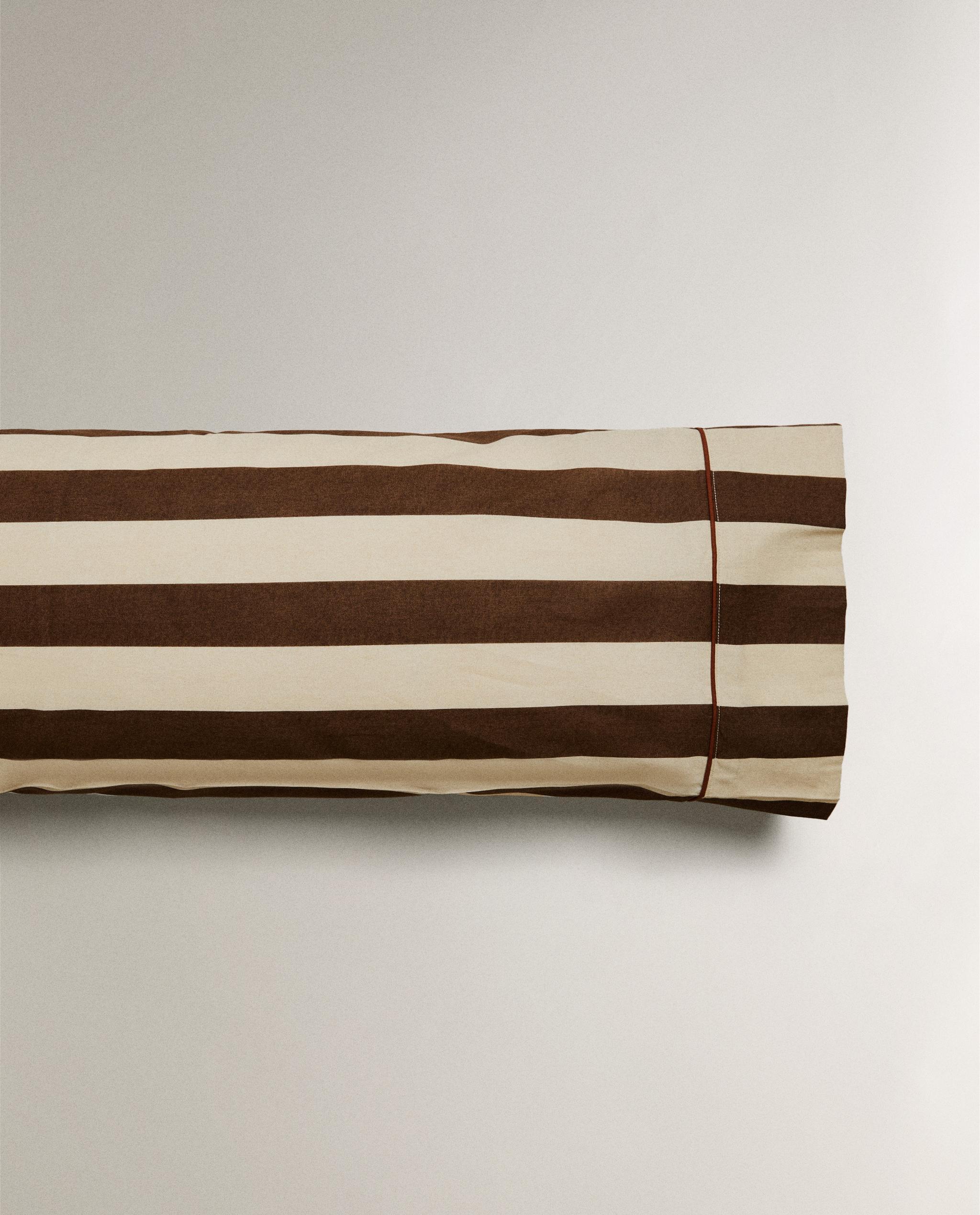 STRIPED WASHED COTTON PILLOWCASE product thumbnail 13