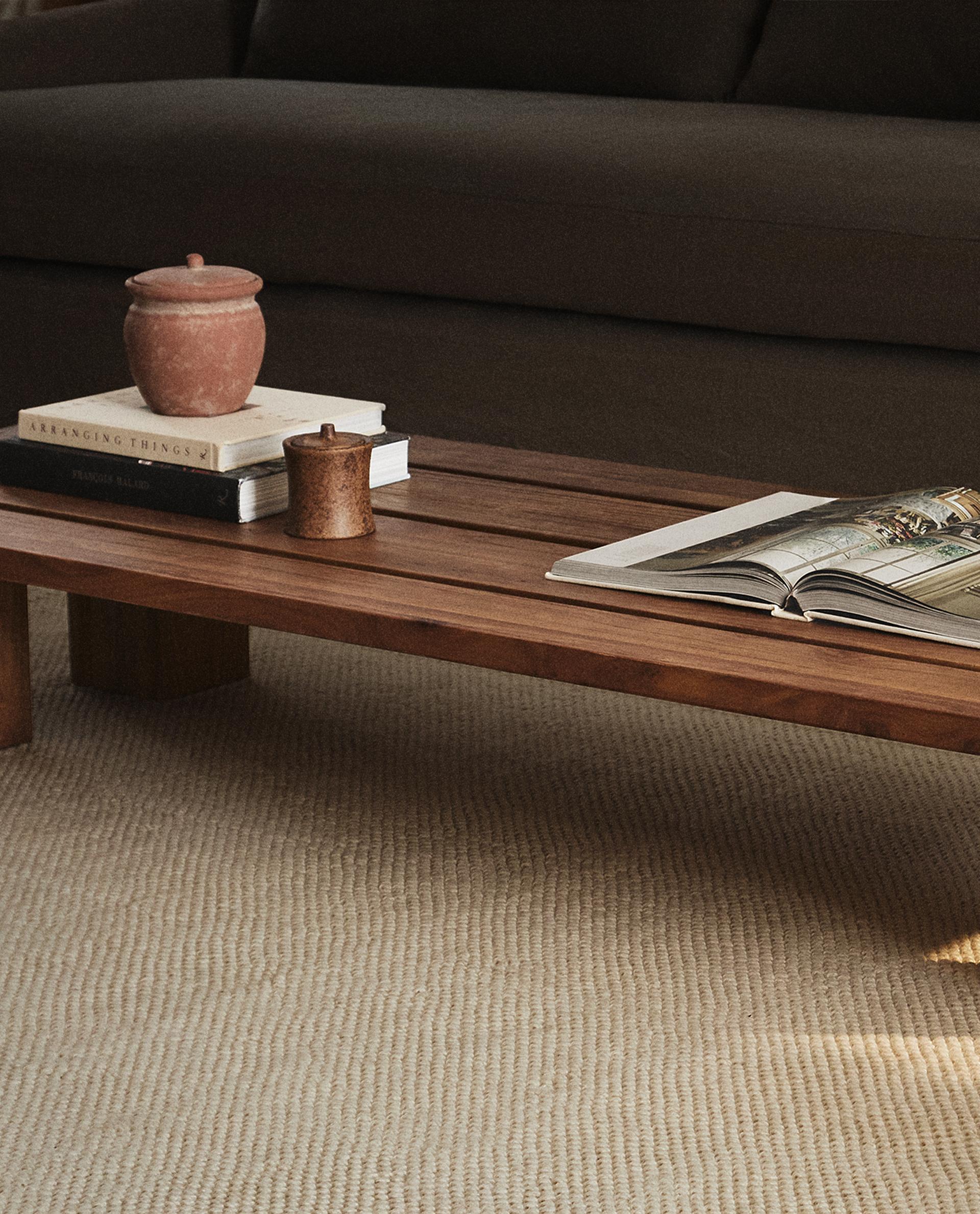 ELM WOOD BOARD COFFEE TABLE