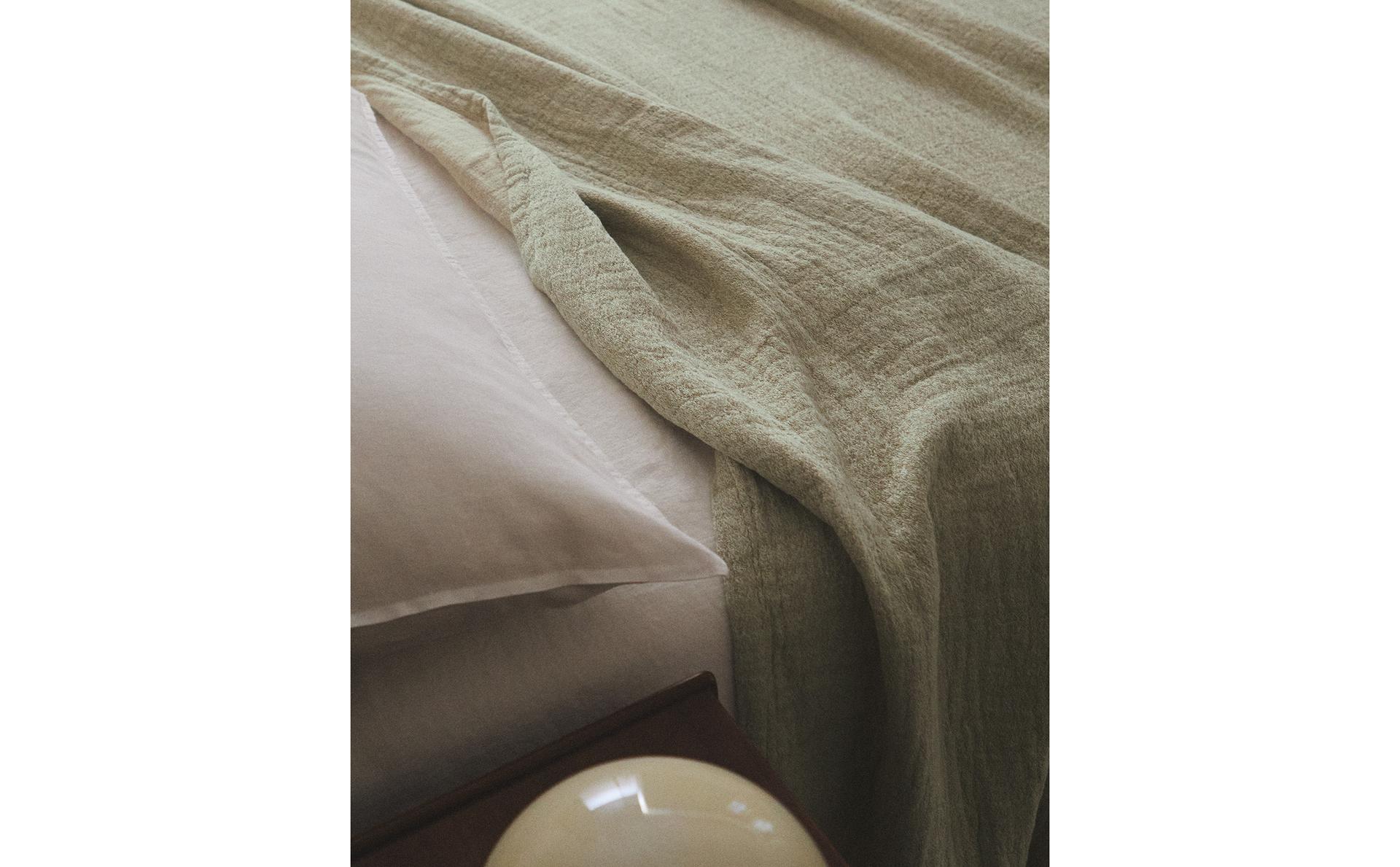 TEXTÚROVANÁ PRIKRÝVKA