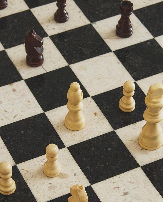 PACK OF CHESS PIECES (PACK OF 32) PACK OF CHESS PIECES (PACK OF 32)