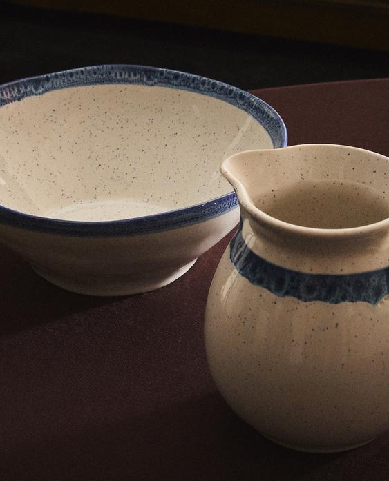 CERAMIC TABLEWARE WITH BLUE LINE