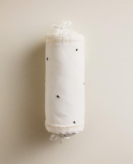 KIDS’ FLORAL BOLSTER KIDS’ FLORAL BOLSTER