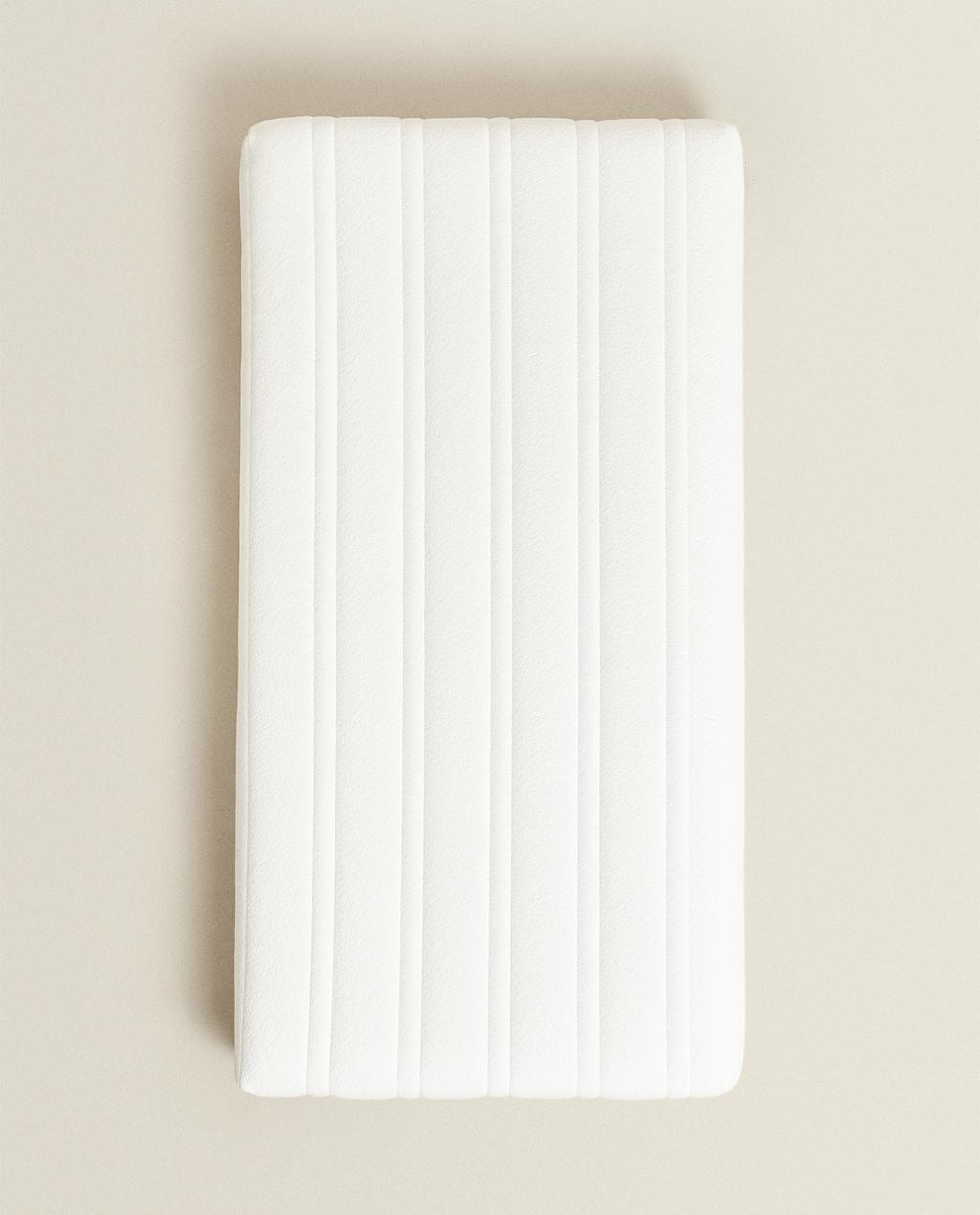 CLASSIC WOODEN COT MATTRESS CLASSIC WOODEN COT MATTRESS