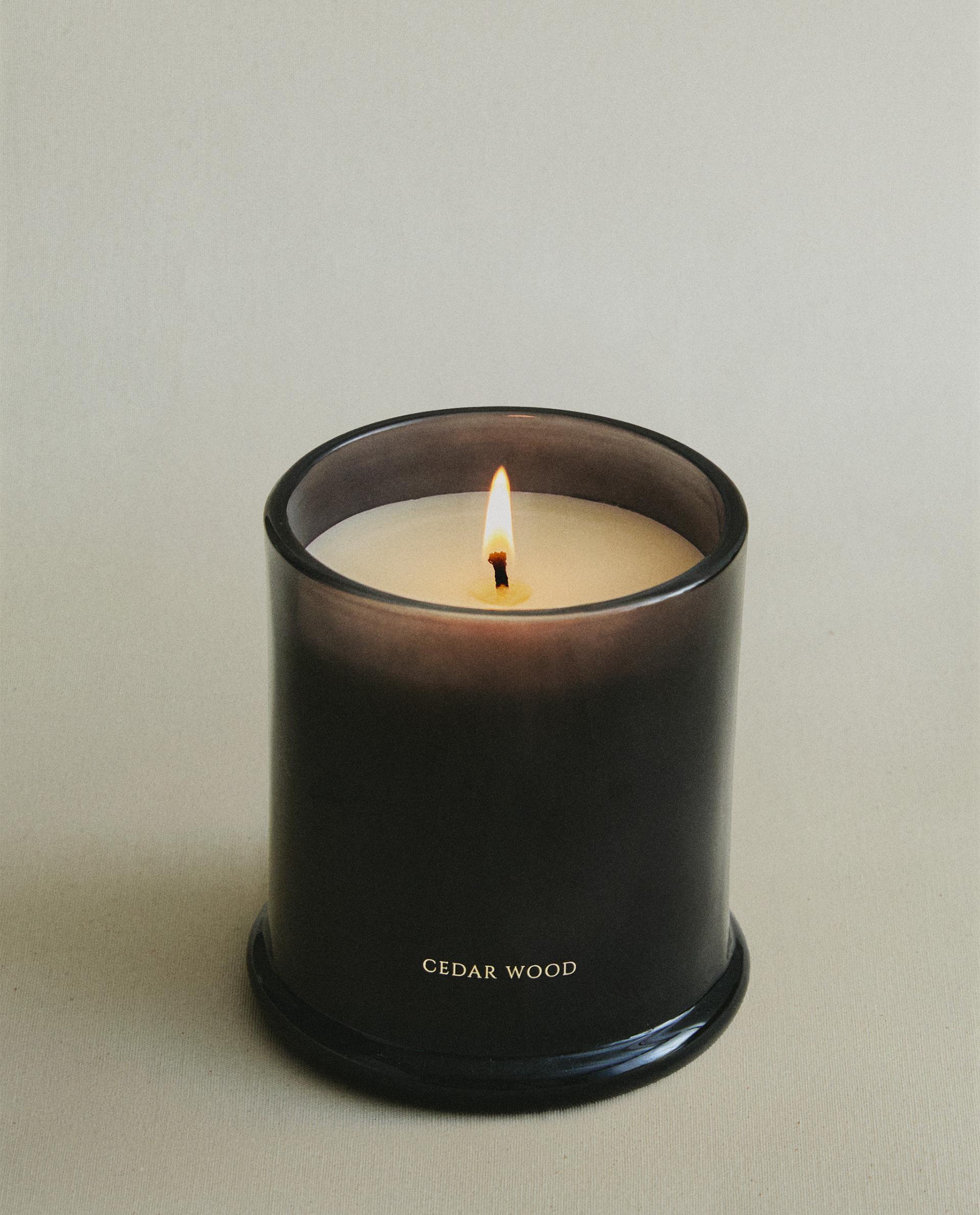 (350 G) CEDAR WOOD SCENTED CANDLE product thumbnail 6