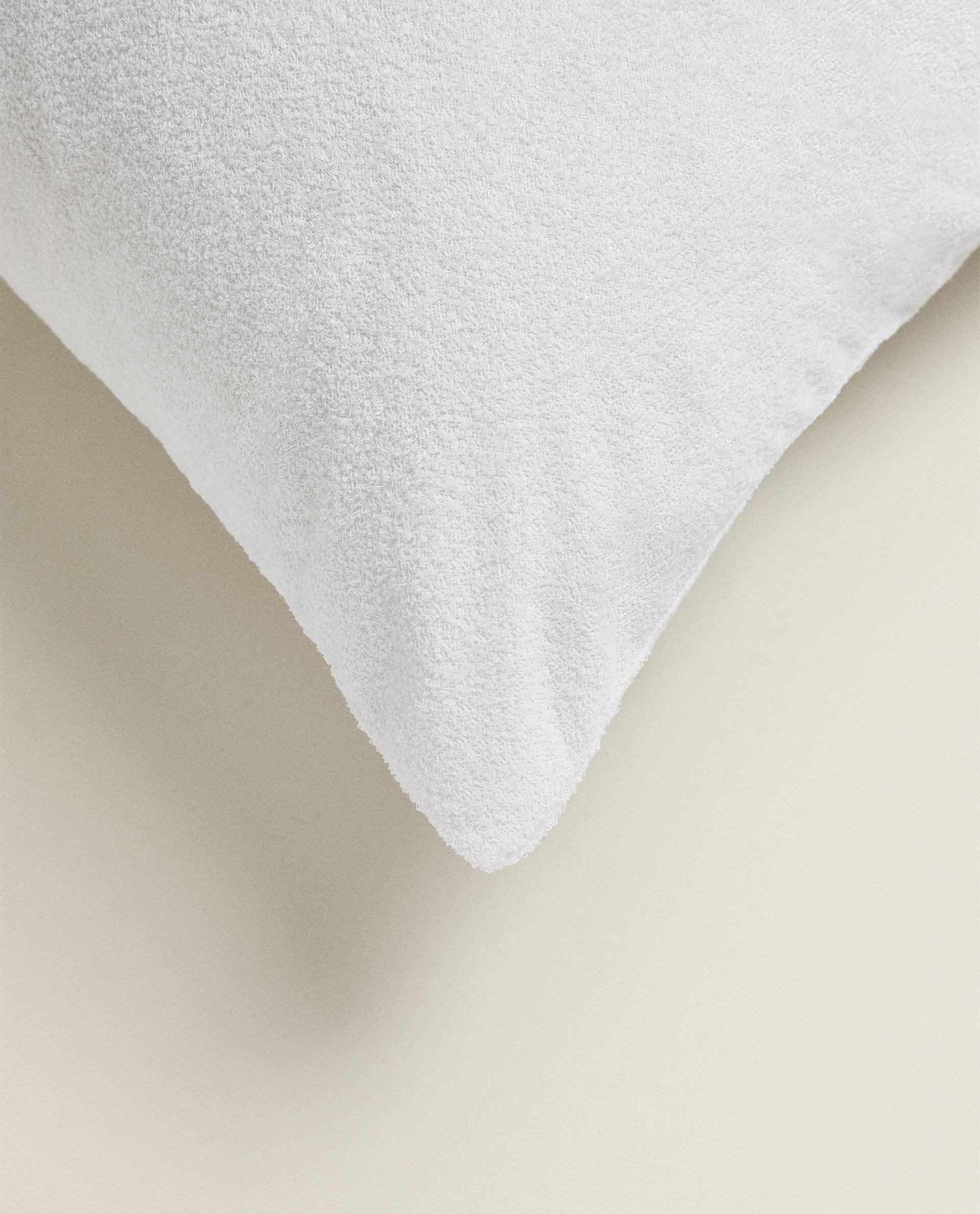 WATERPROOF COTTON TERRY PILLOW PROTECTOR product thumbnail 8
