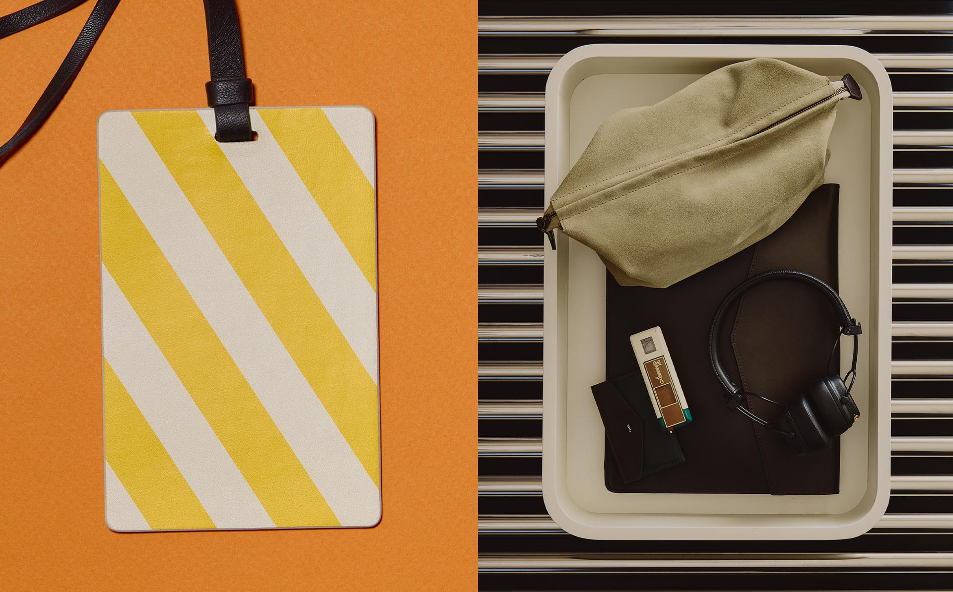 КОСМЕТИЧКА, ФОТОАППАРАТ И БИРКА ДЛЯ БАГАЖА